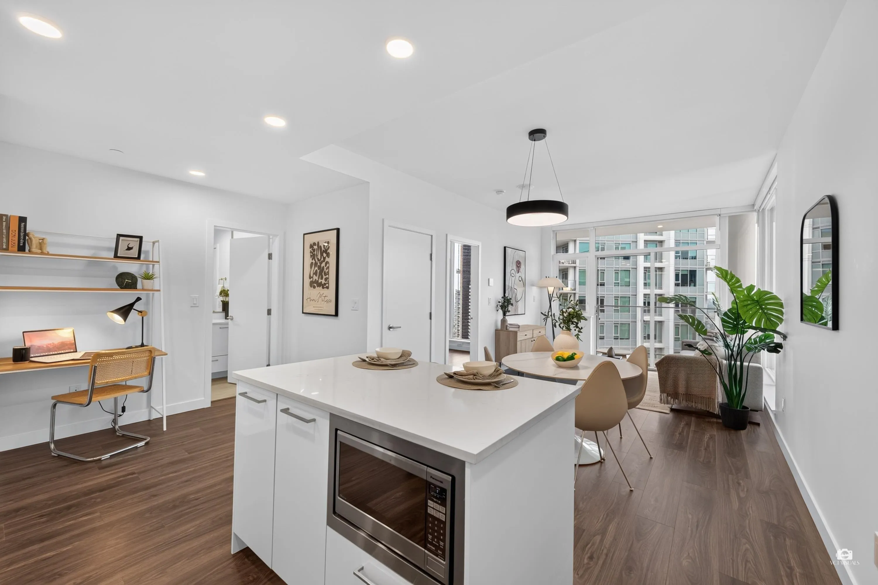 518 Clarke Road #2207