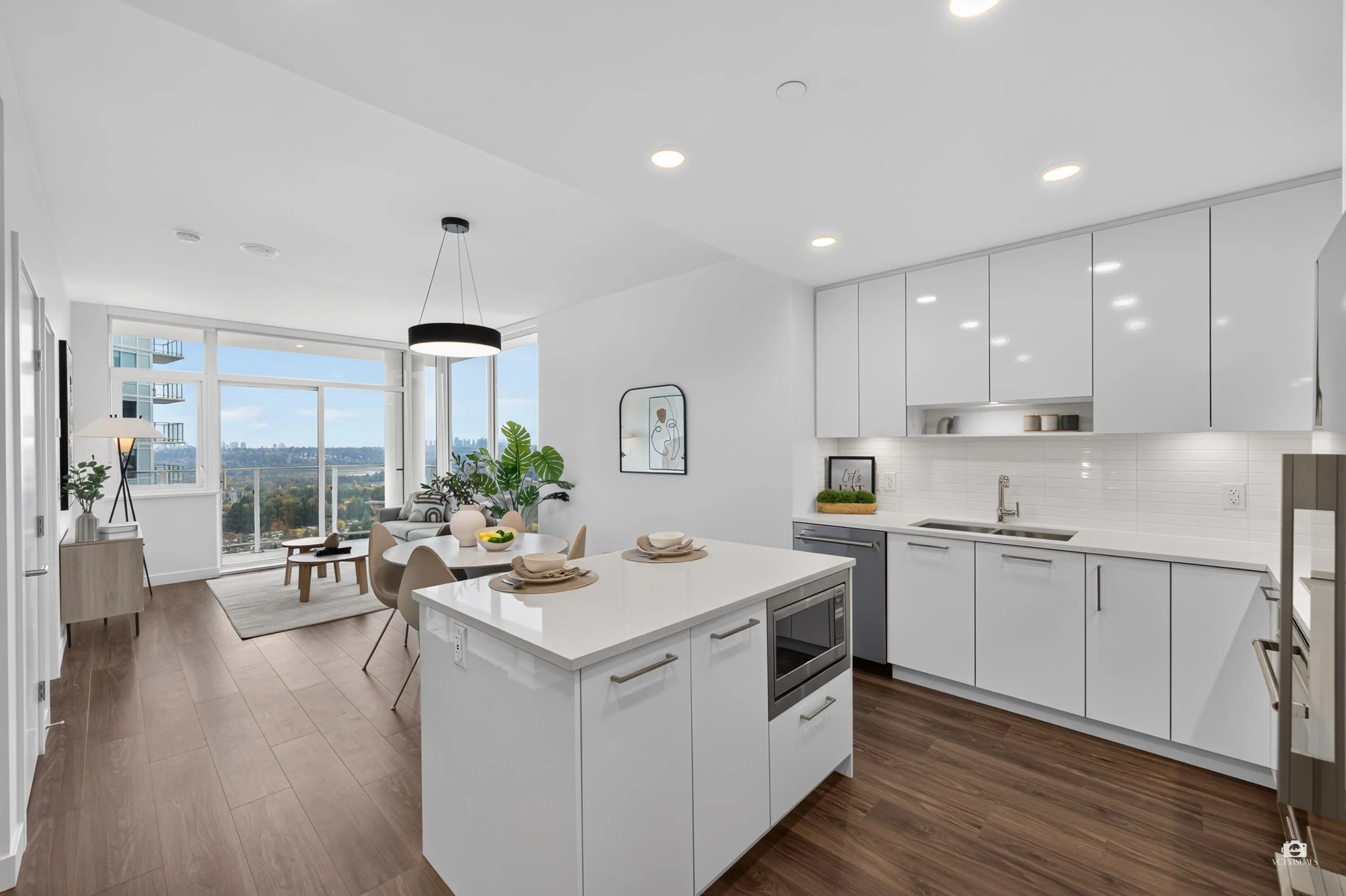 518 Clarke Road #2207