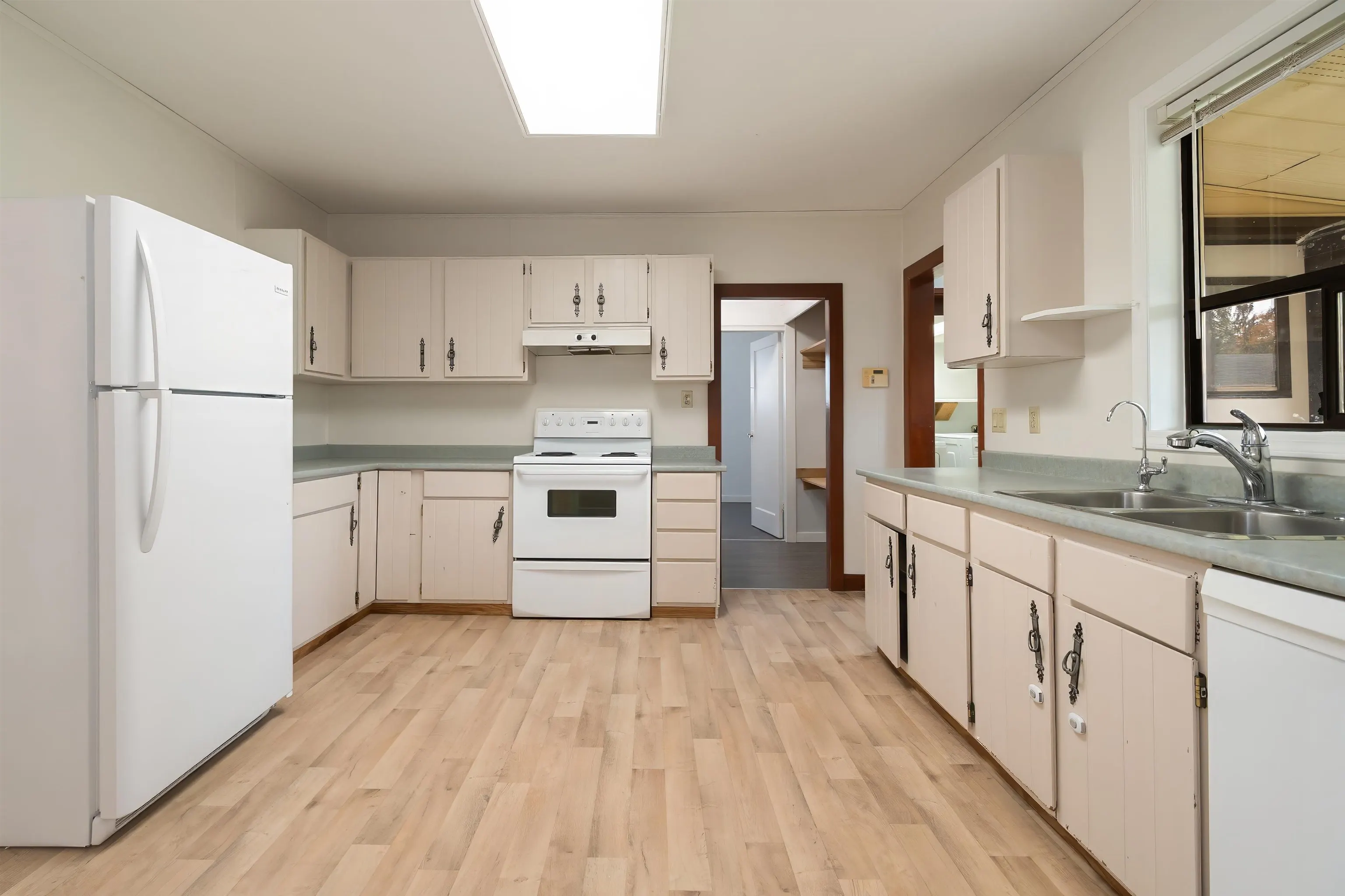 9428 Mcnaught Road