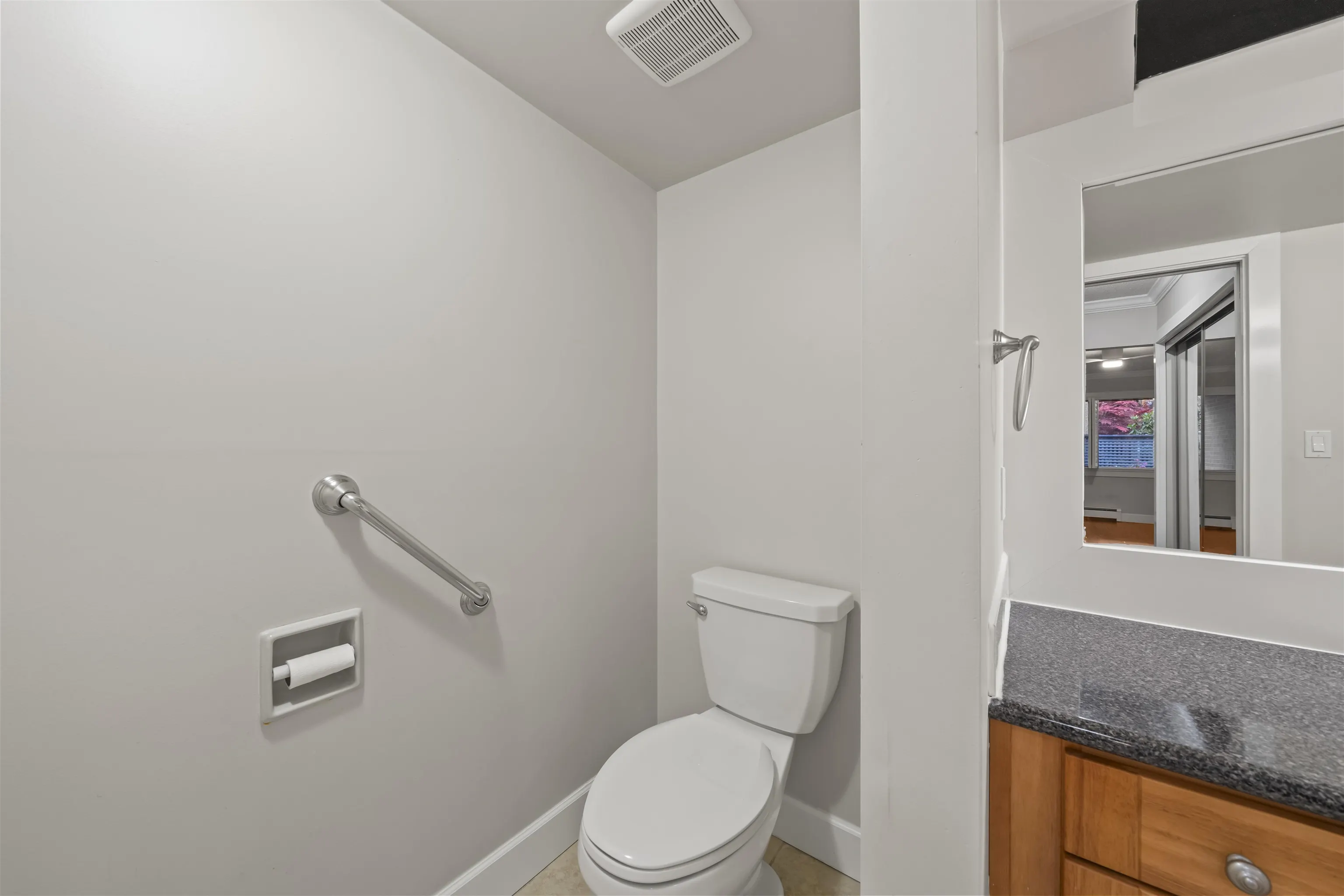 15270 17 Avenue #109