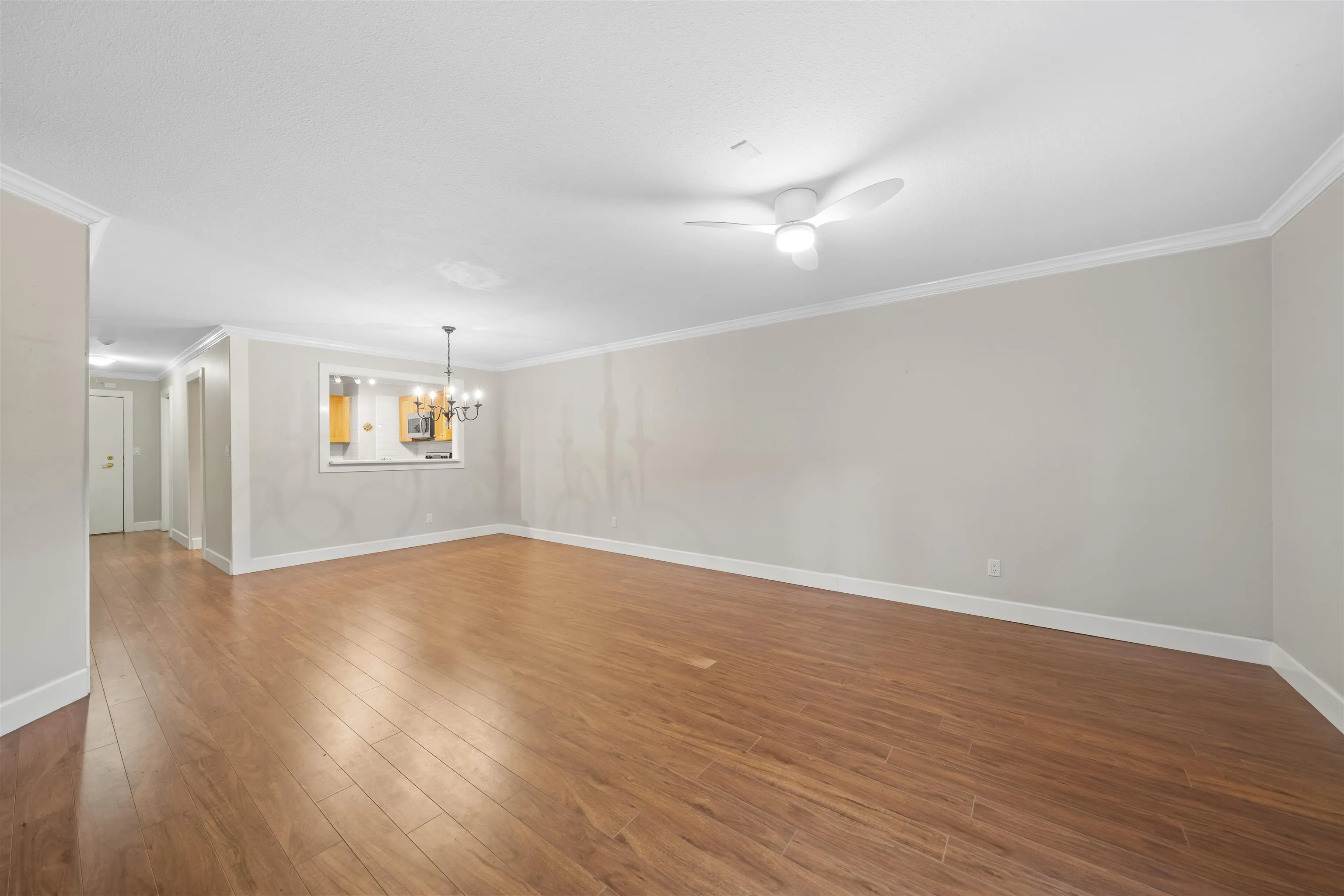 15270 17 Avenue #109