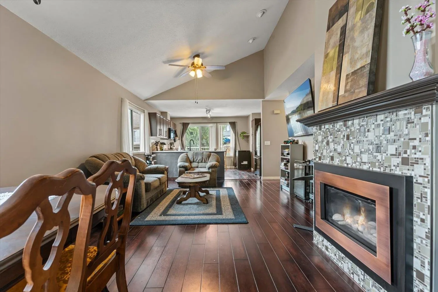 5260 Goldspring Place #1102
