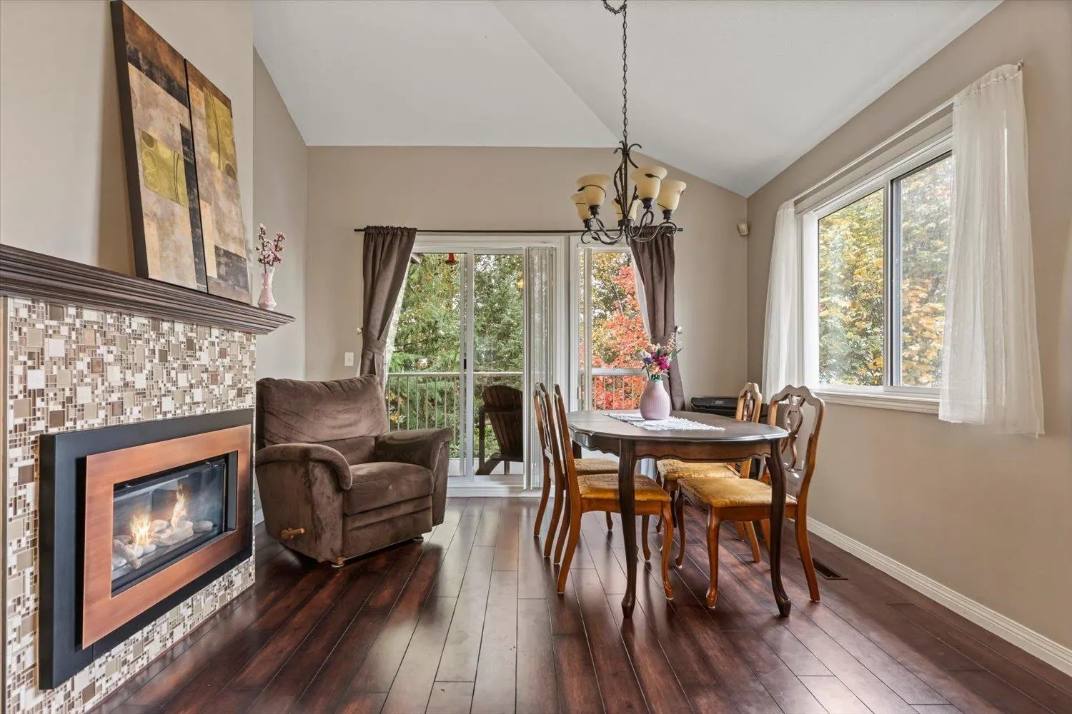 5260 Goldspring Place #1102