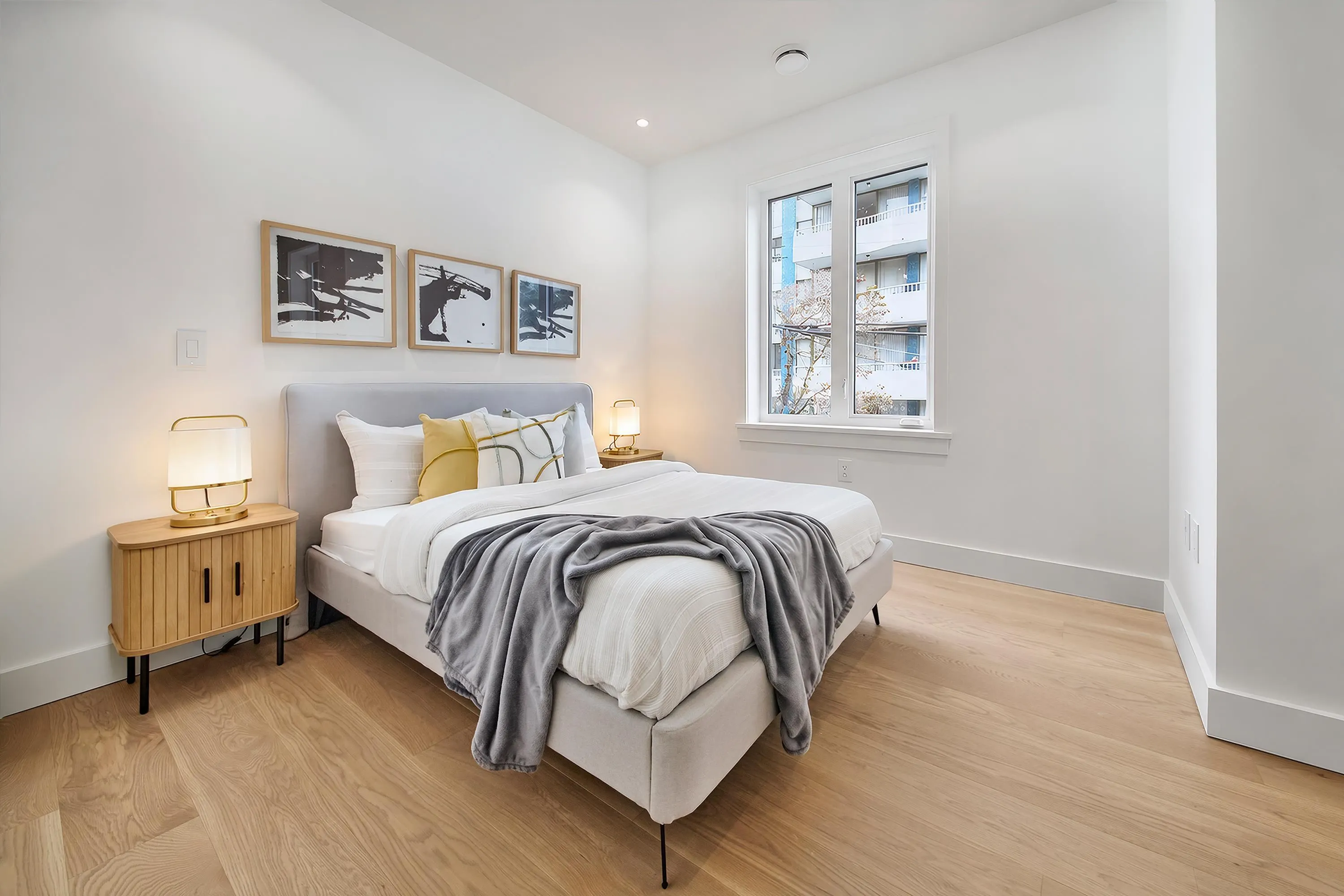 4659 W 11 Avenue #3