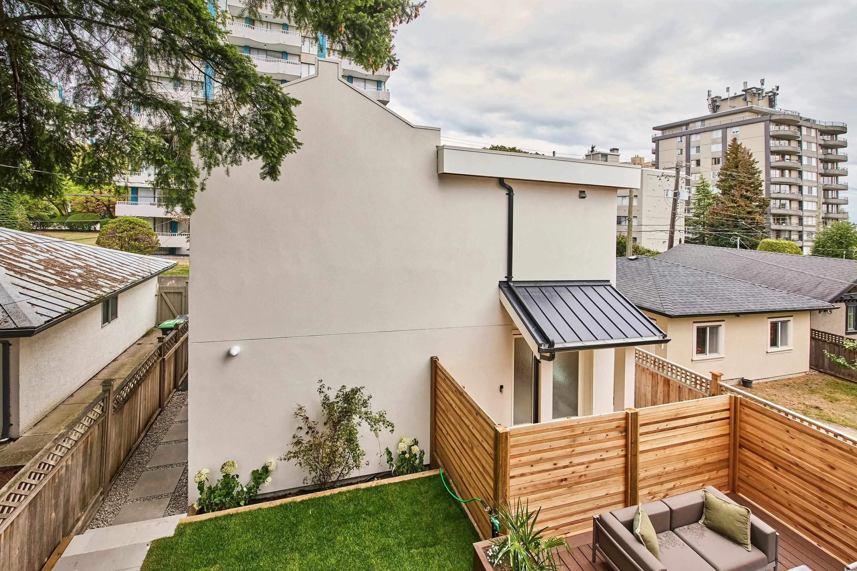 4659 W 11 Avenue #3