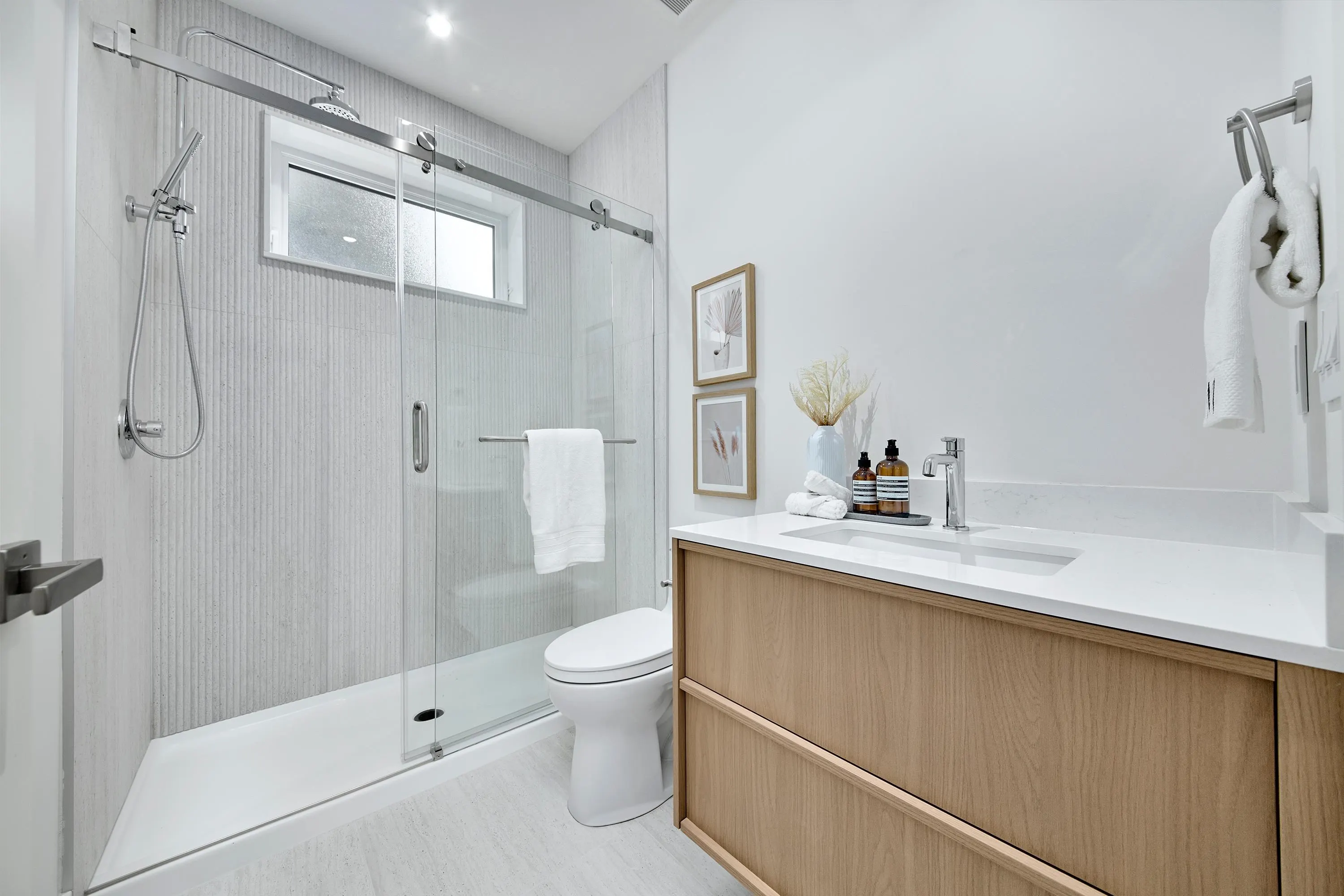 4659 W 11 Avenue #3
