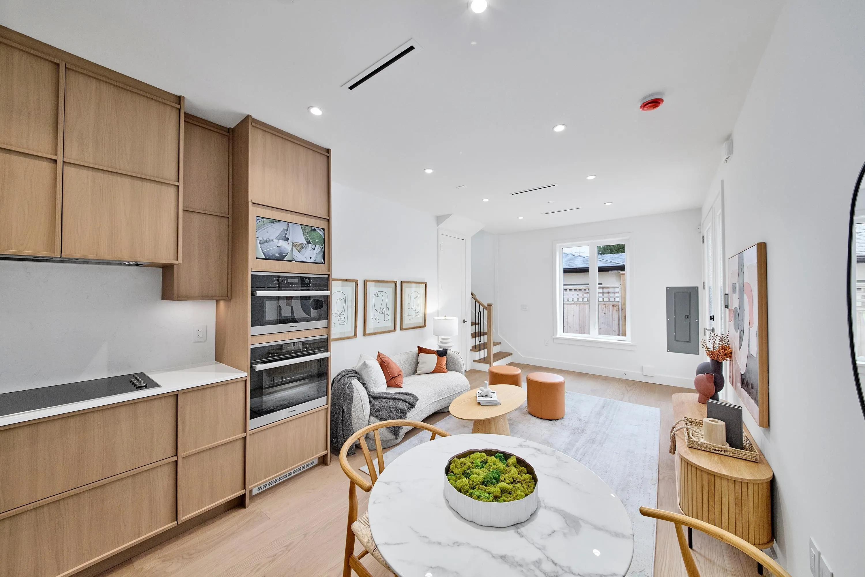 4659 W 11 Avenue #3