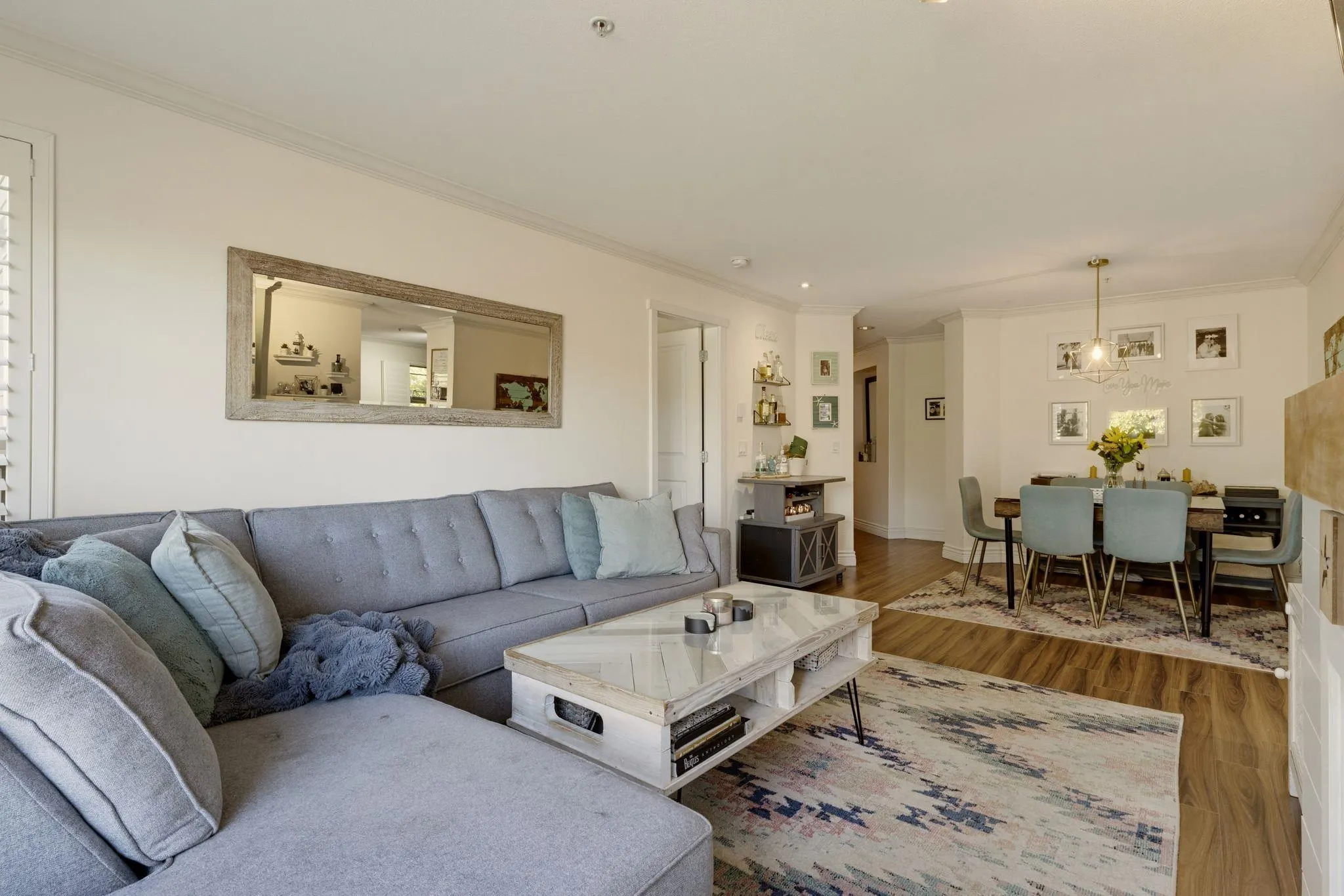700 Klahanie Drive #205