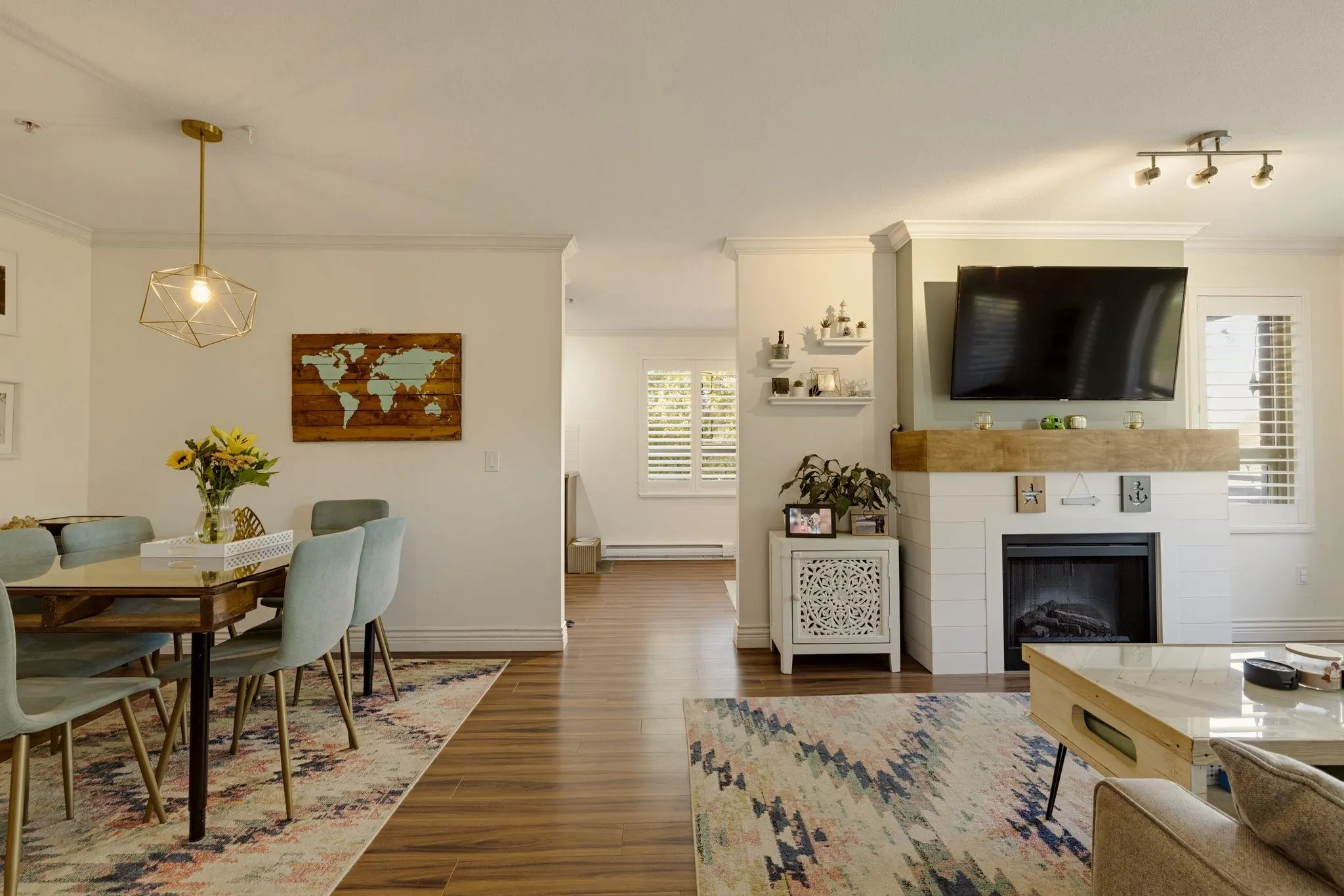 700 Klahanie Drive #205