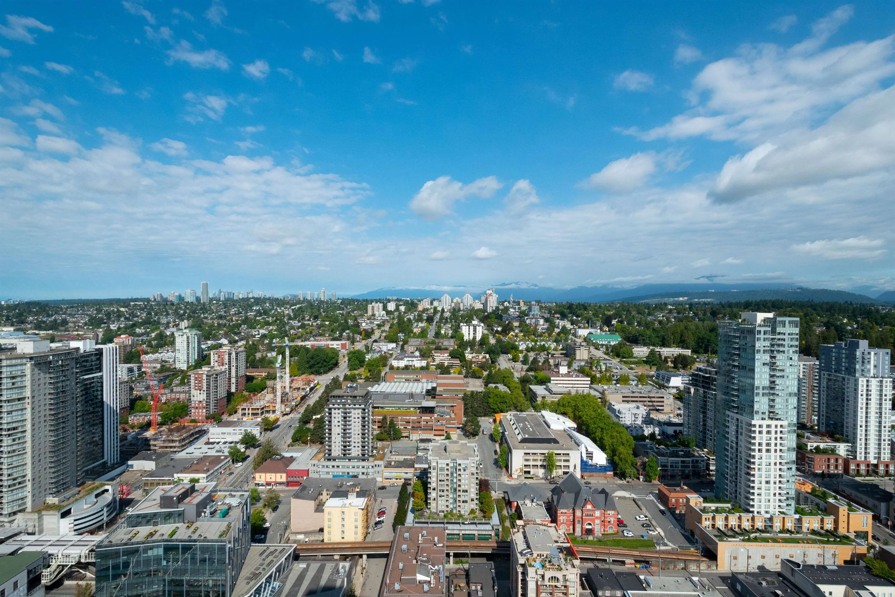 680 Quayside Drive #4004