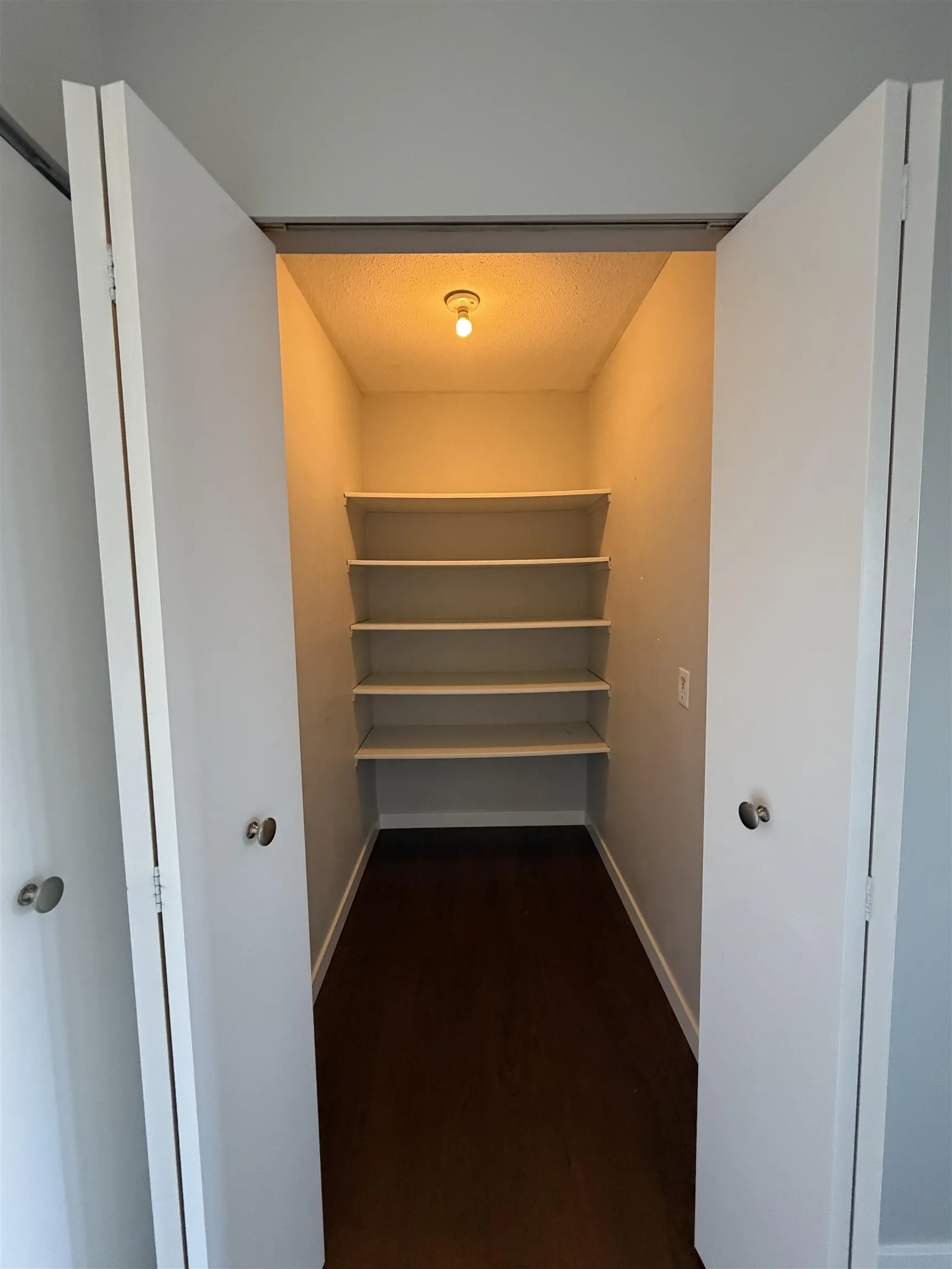 32733 Broadway East Street #307