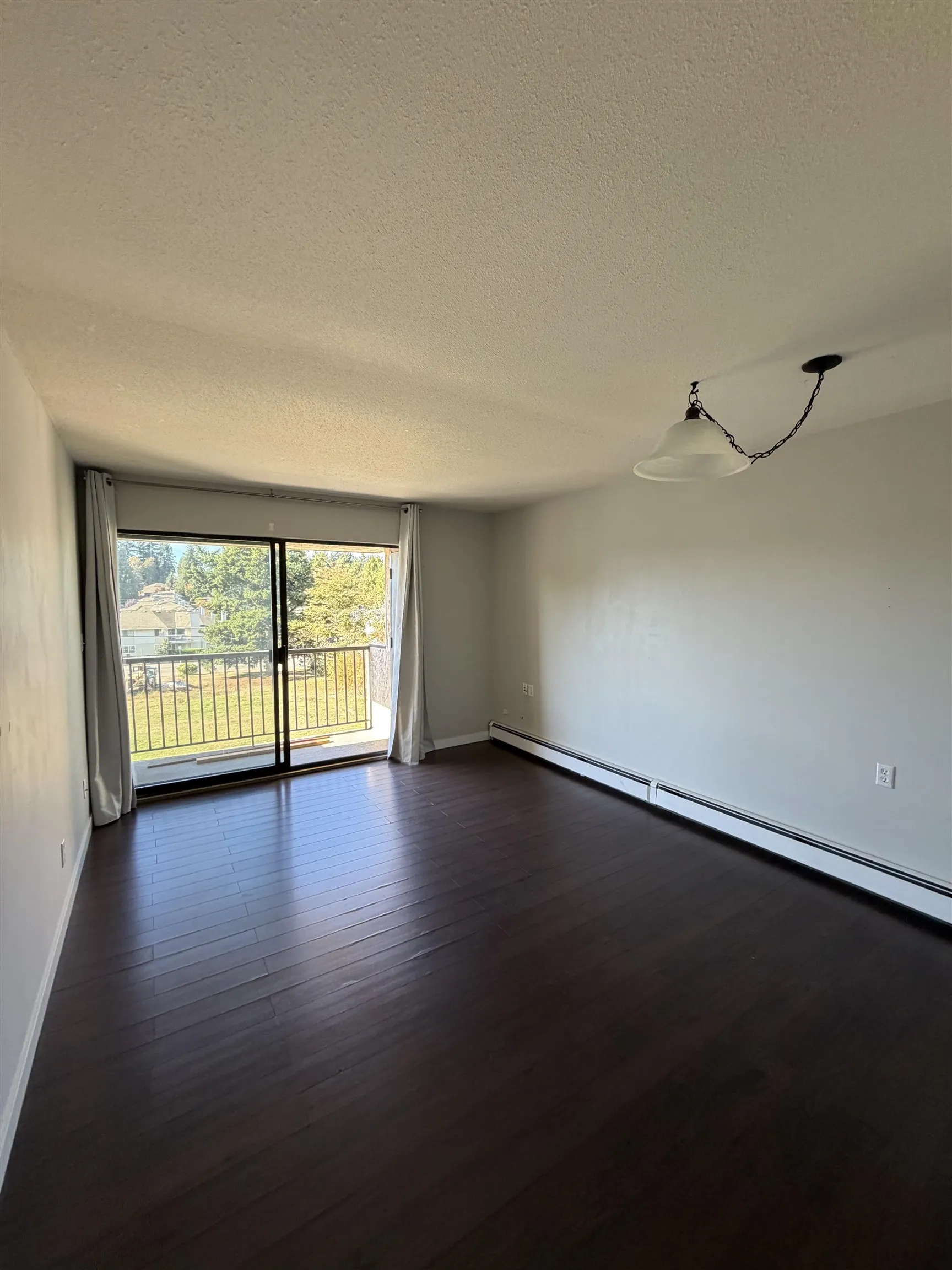 32733 Broadway East Street #307