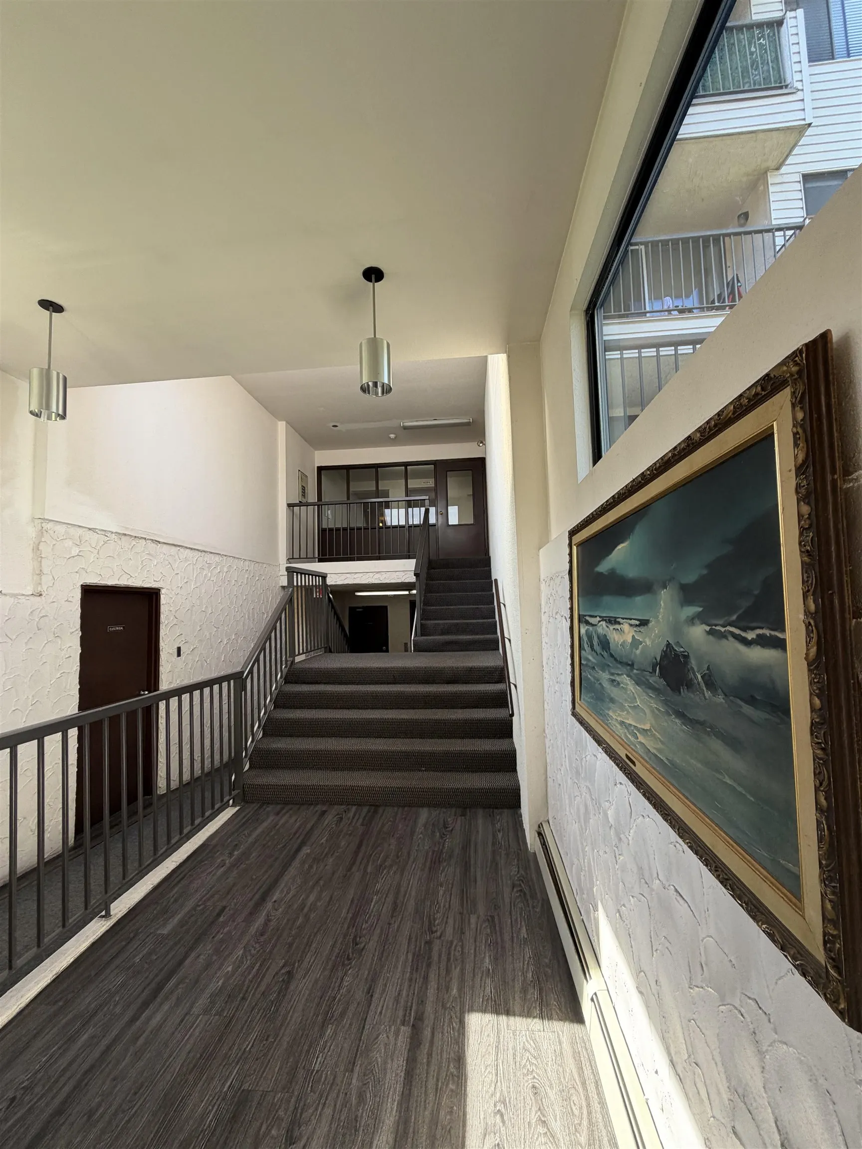 32733 Broadway East Street #307