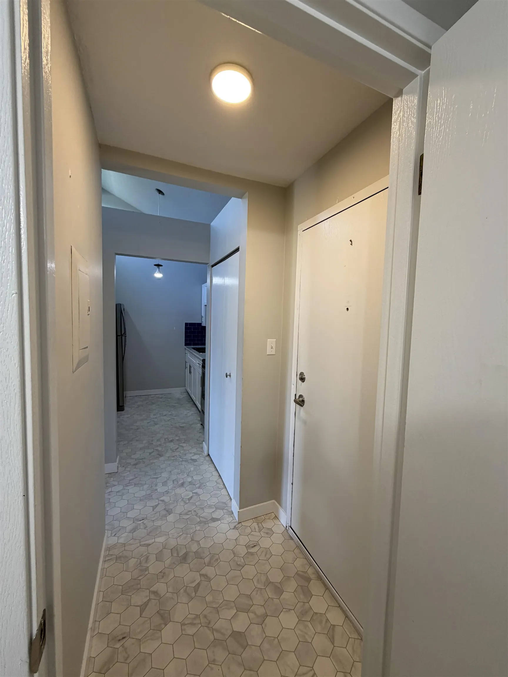 32733 Broadway East Street #307