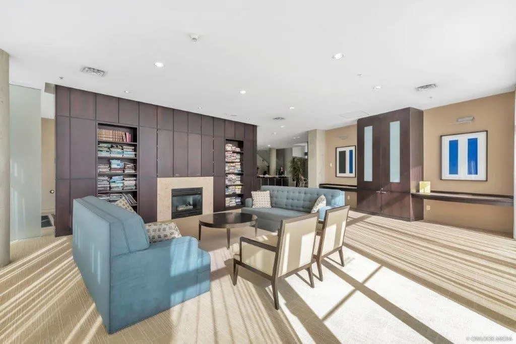 1408 Strathmore Mews #2501