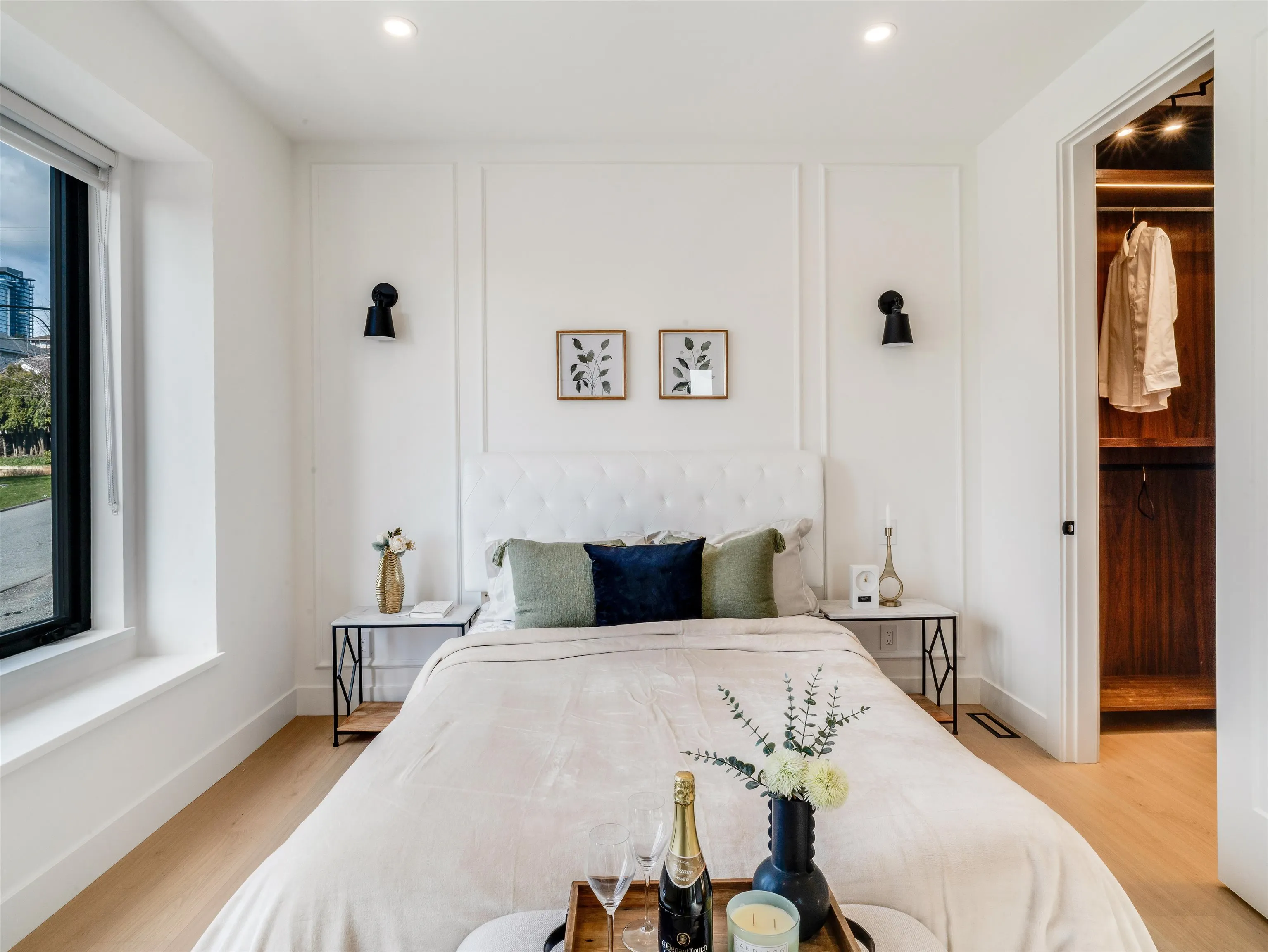 359 Laval Street #103