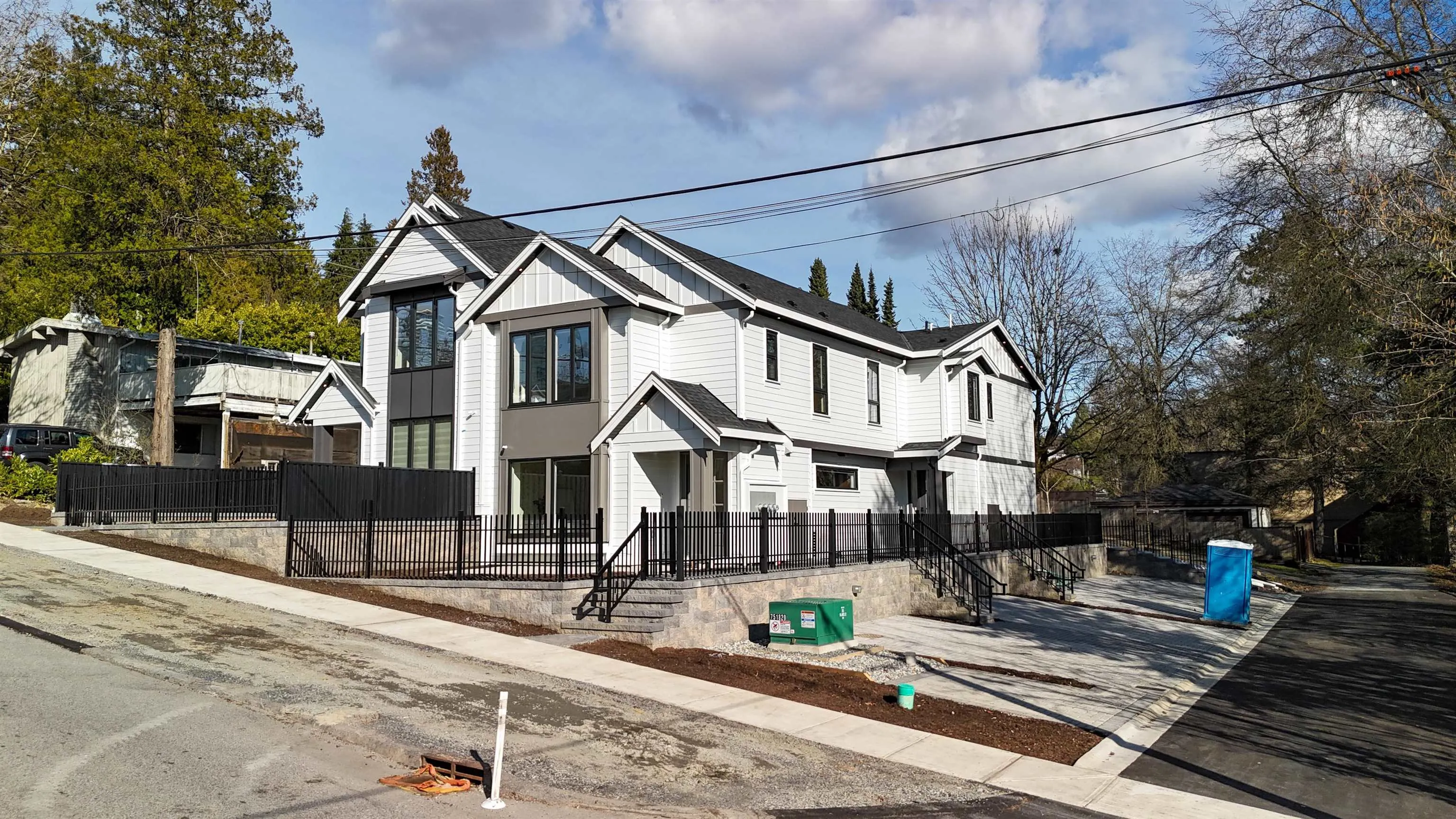 359 Laval Street #103