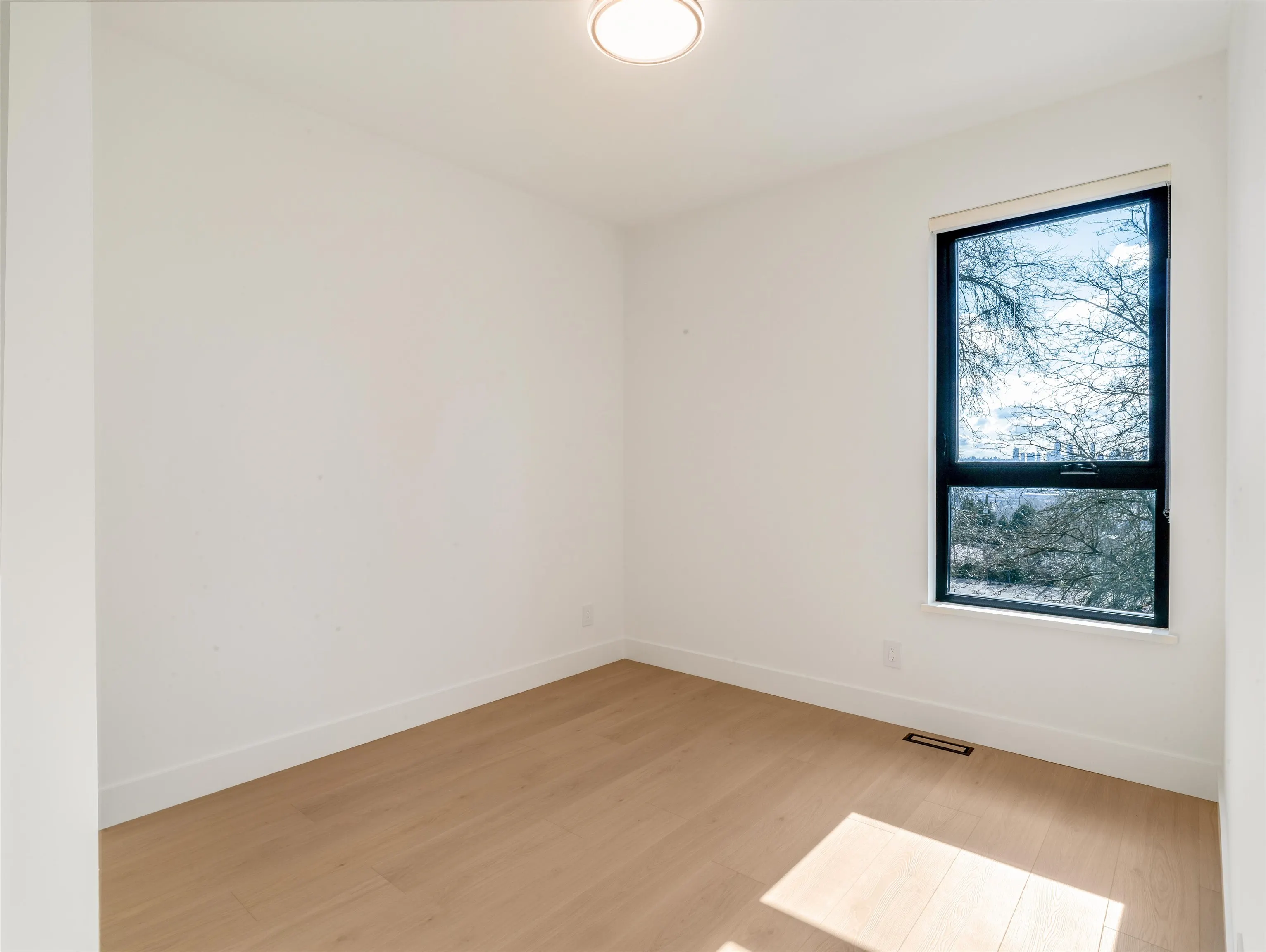 359 Laval Street #103