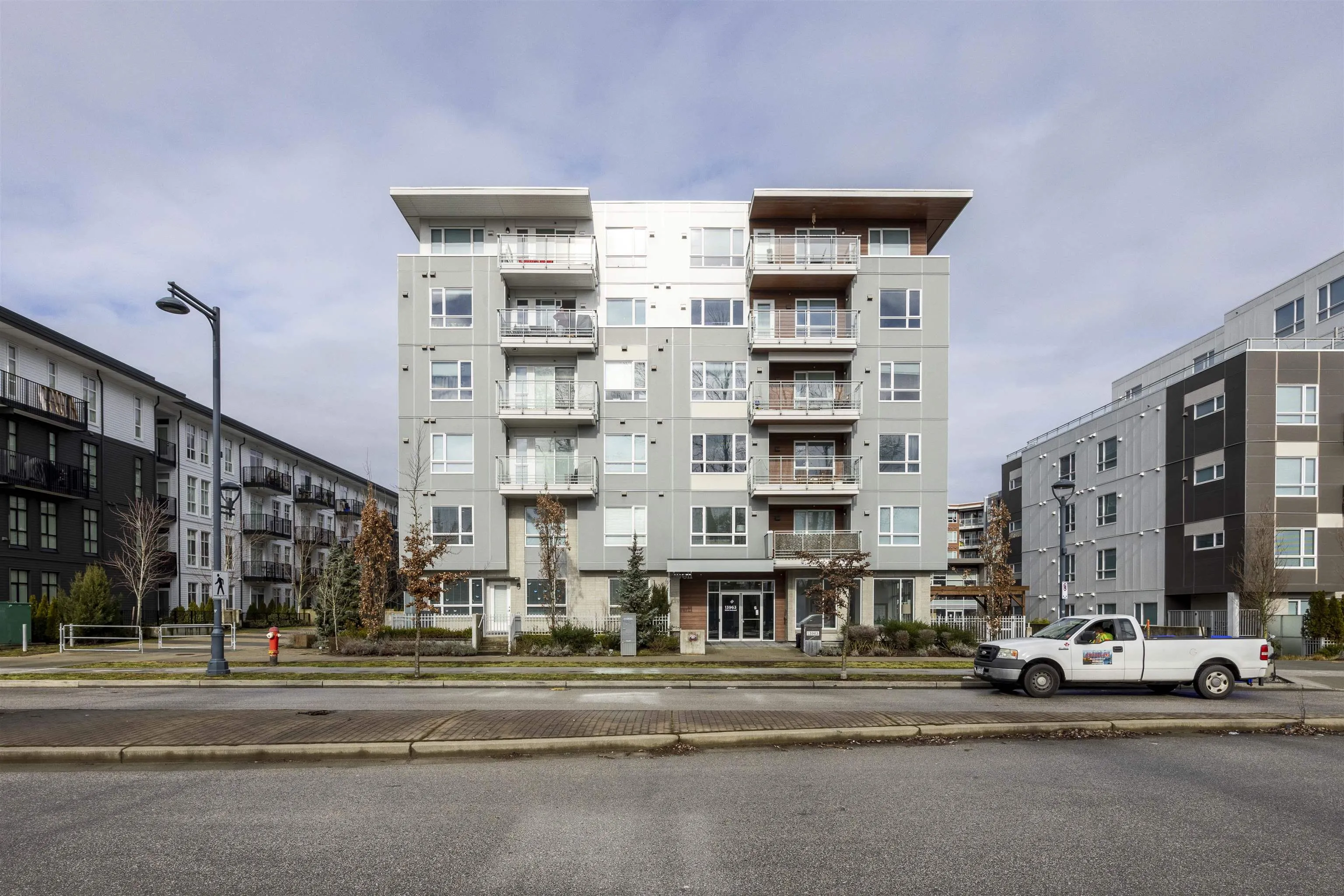 13963 105 Boulevard #507