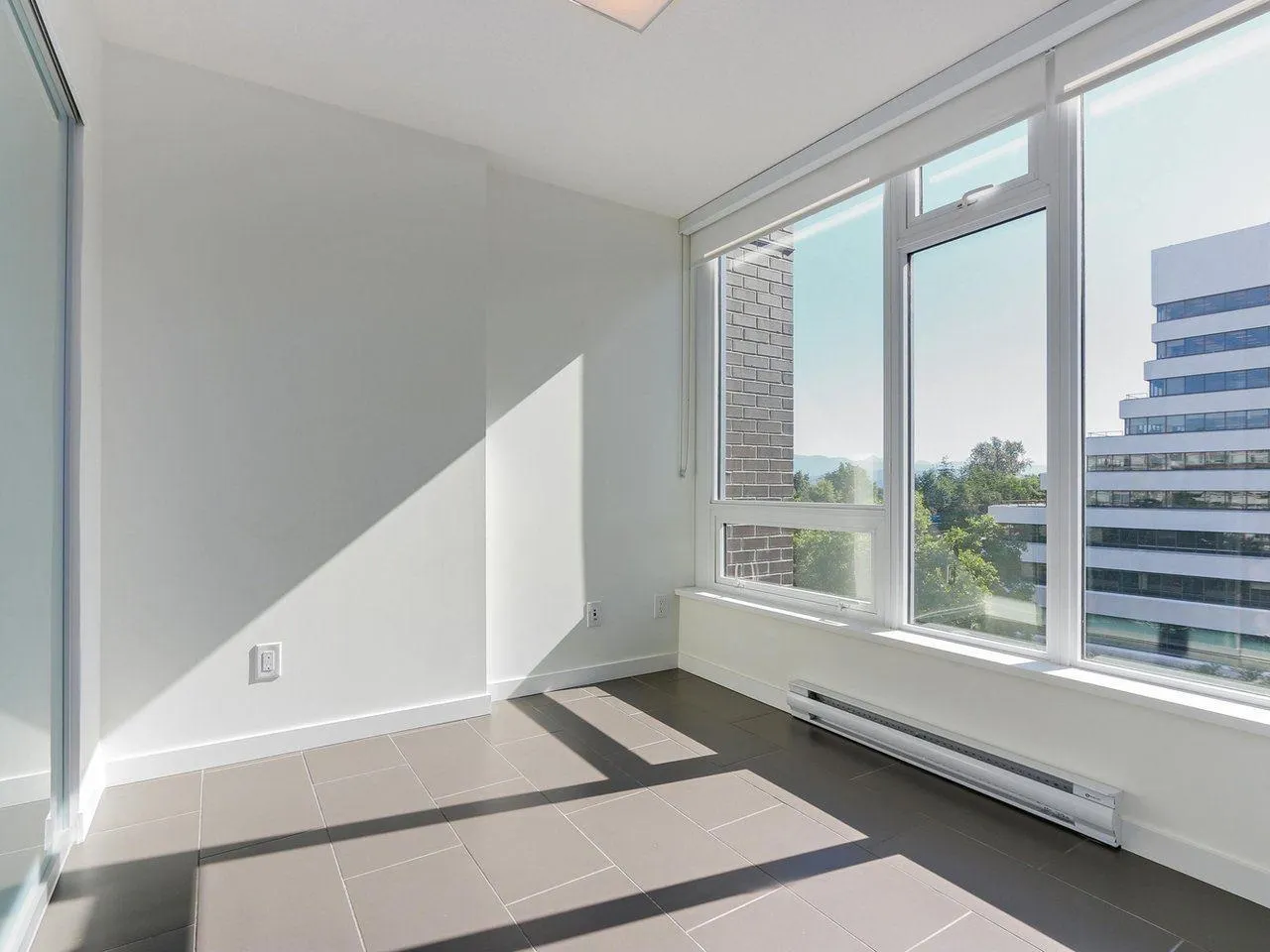 5665 Boundary Road #916