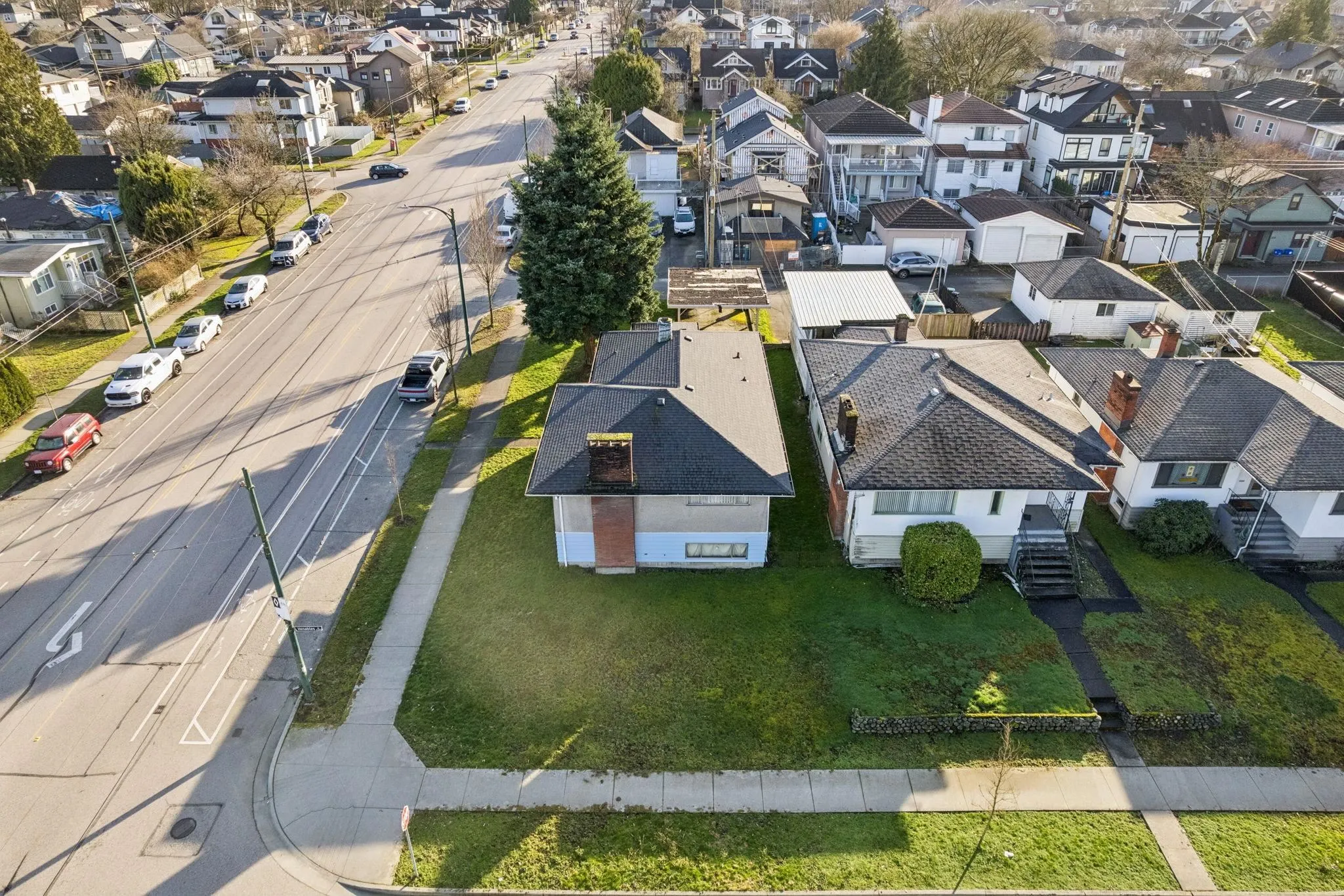 925 Nanaimo Street
