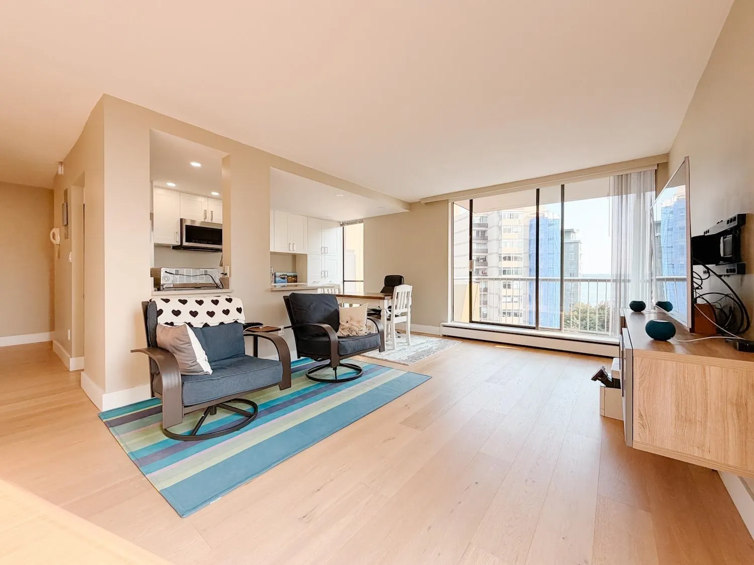2150 Bellevue Avenue #601