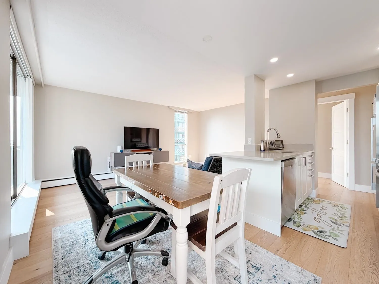 2150 Bellevue Avenue #601