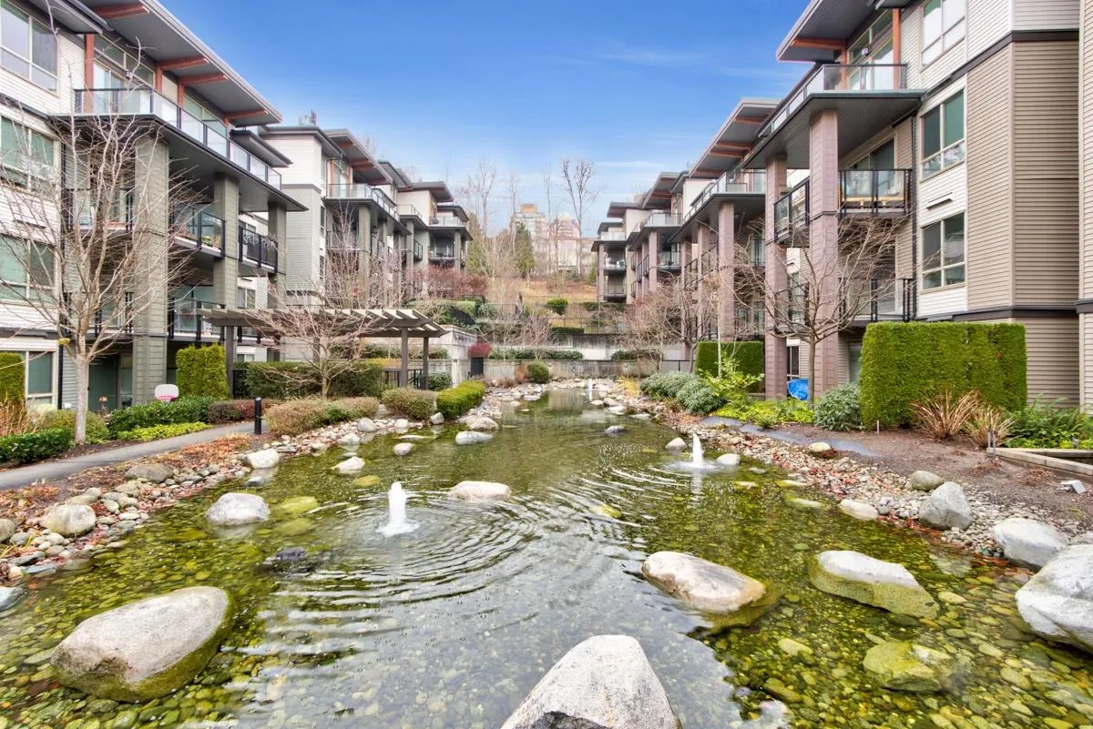 7418 Byrnepark Walk #417