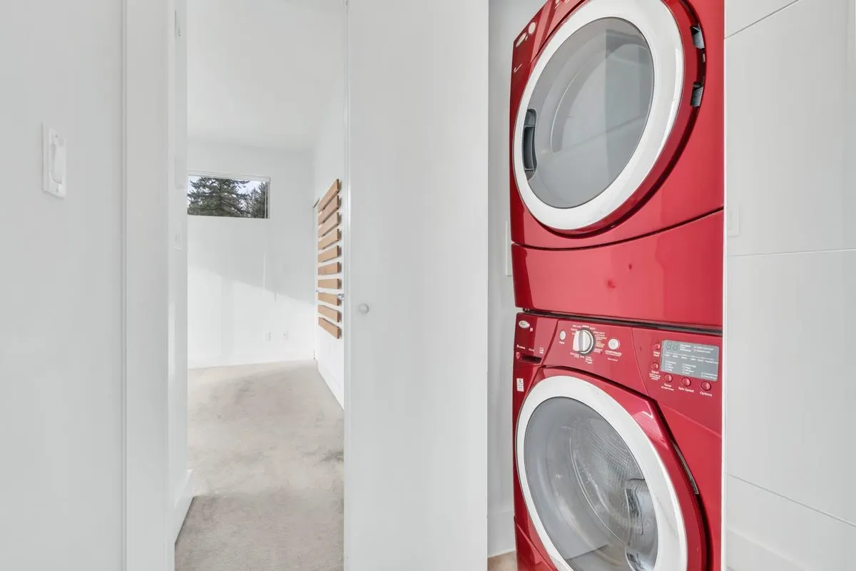7418 Byrnepark Walk #417
