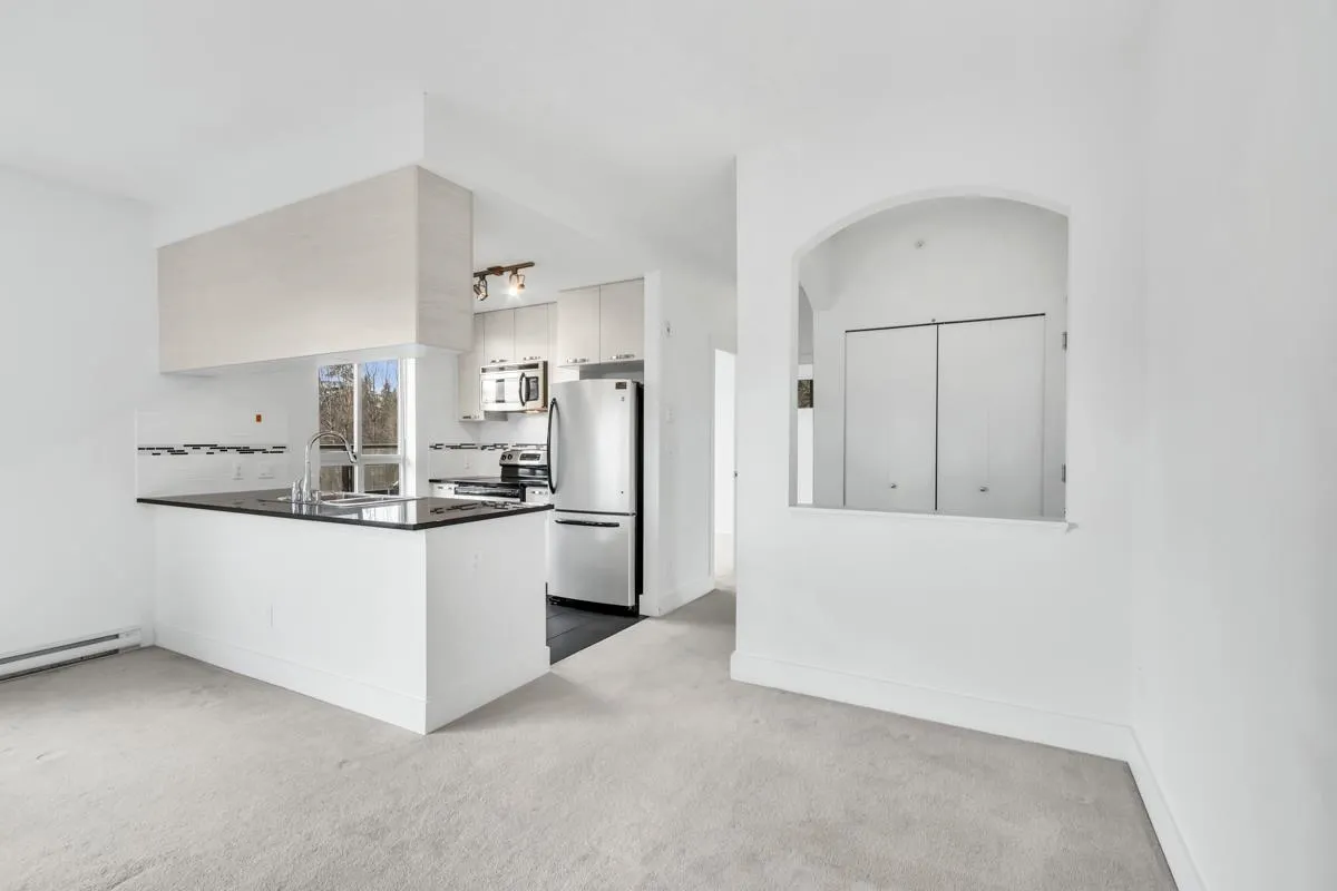 7418 Byrnepark Walk #417