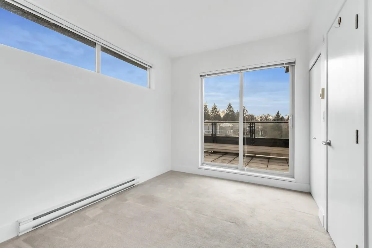 7418 Byrnepark Walk #417