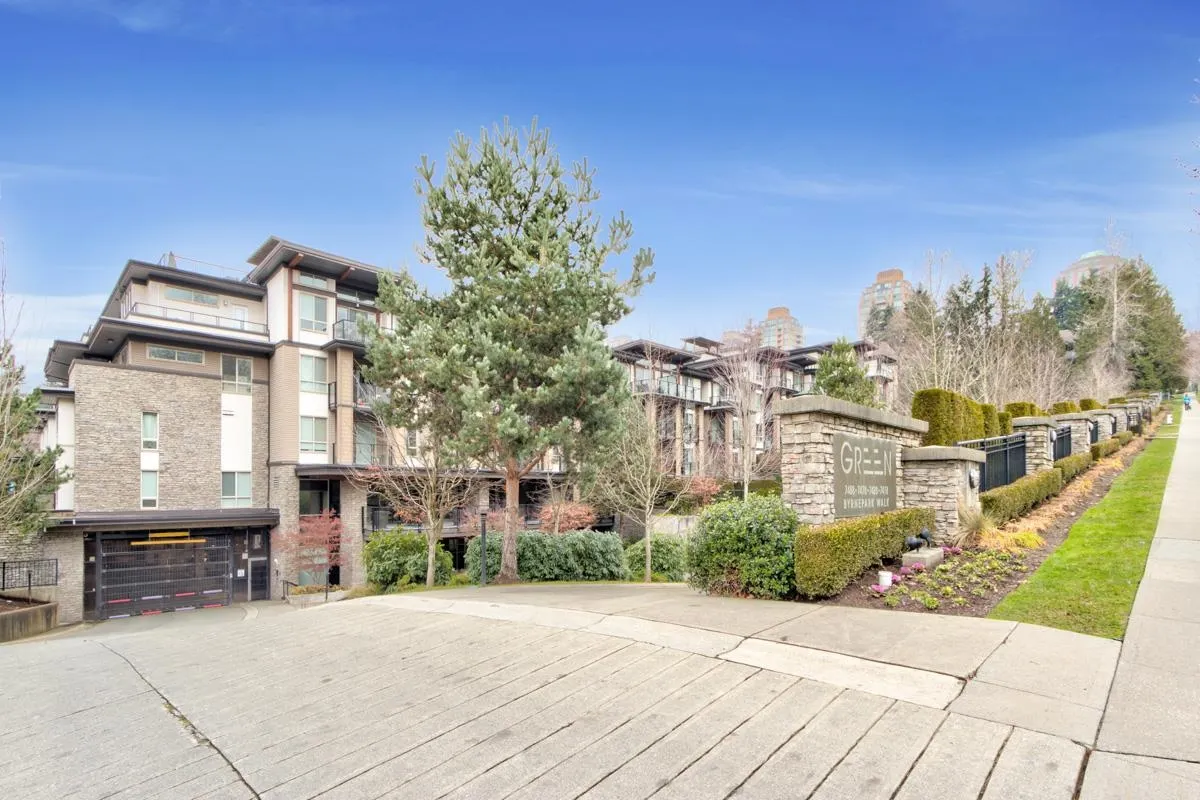 7418 Byrnepark Walk #417