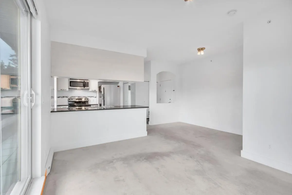 7418 Byrnepark Walk #417