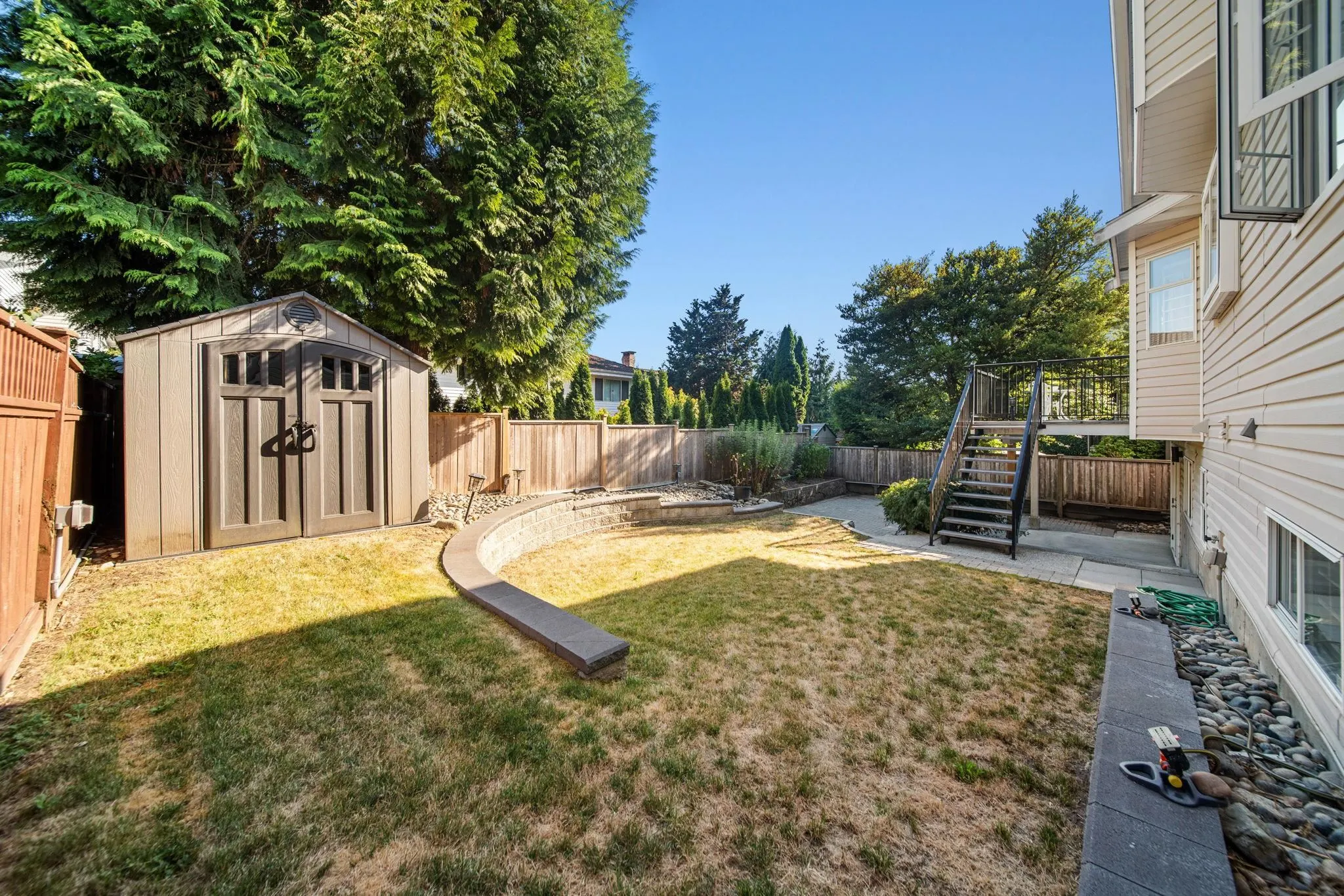 2480 Gale Avenue