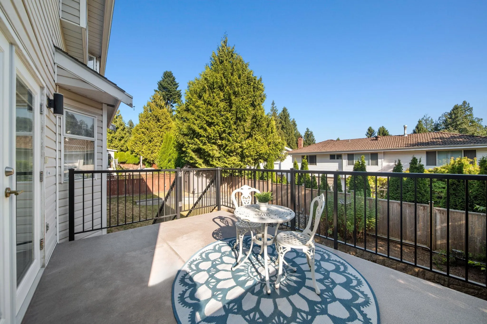 2480 Gale Avenue