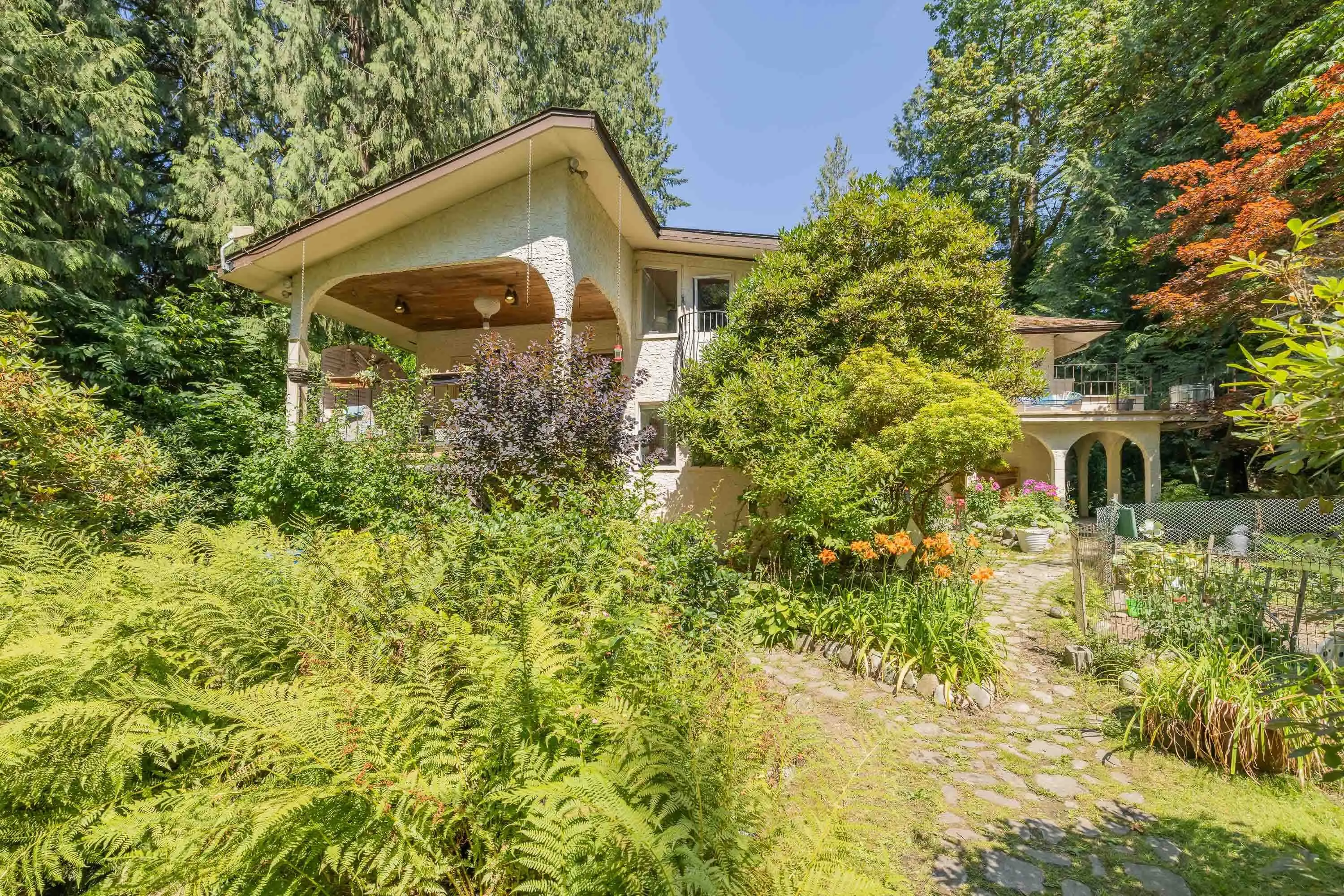 23942 Fern Crescent