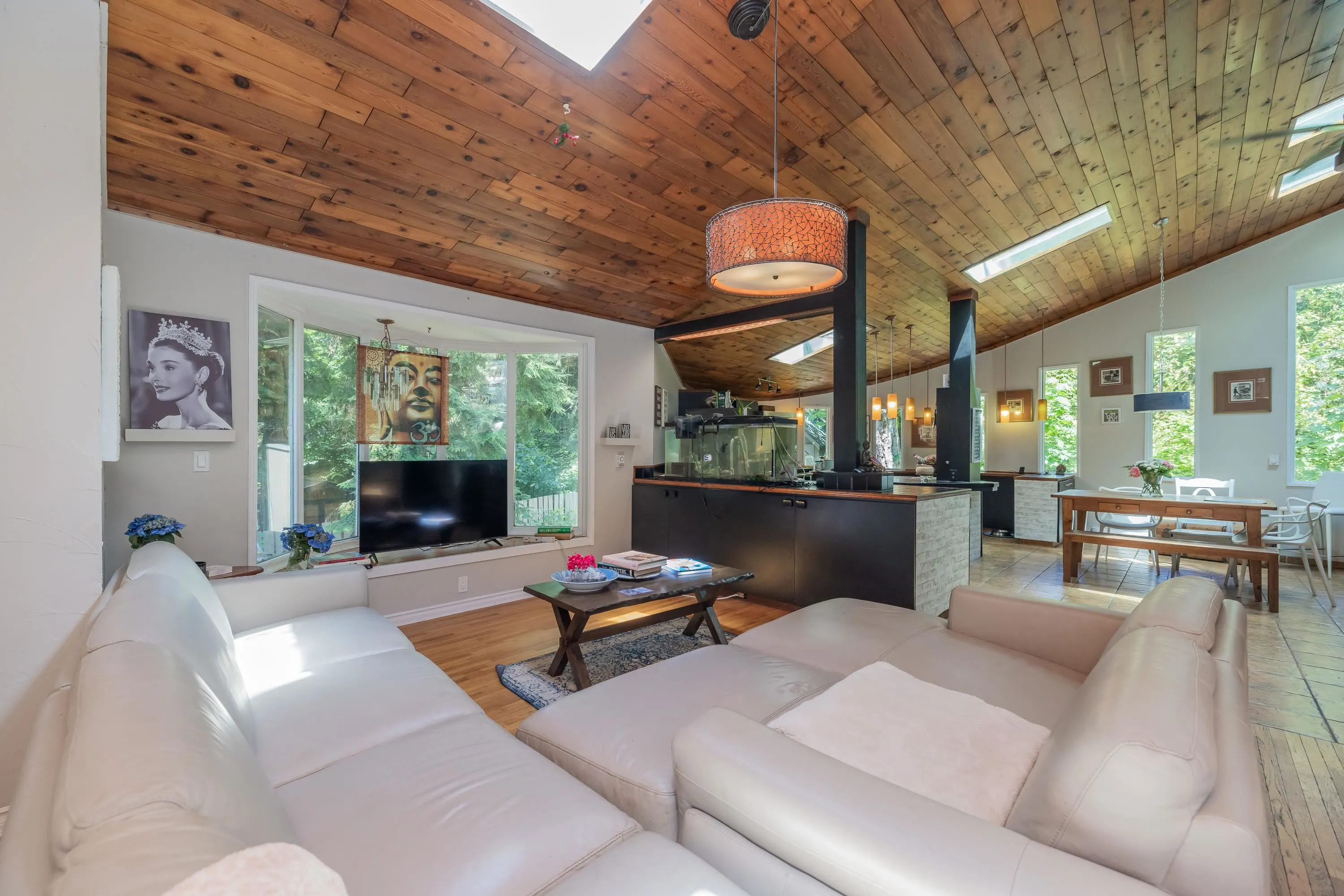 23942 Fern Crescent