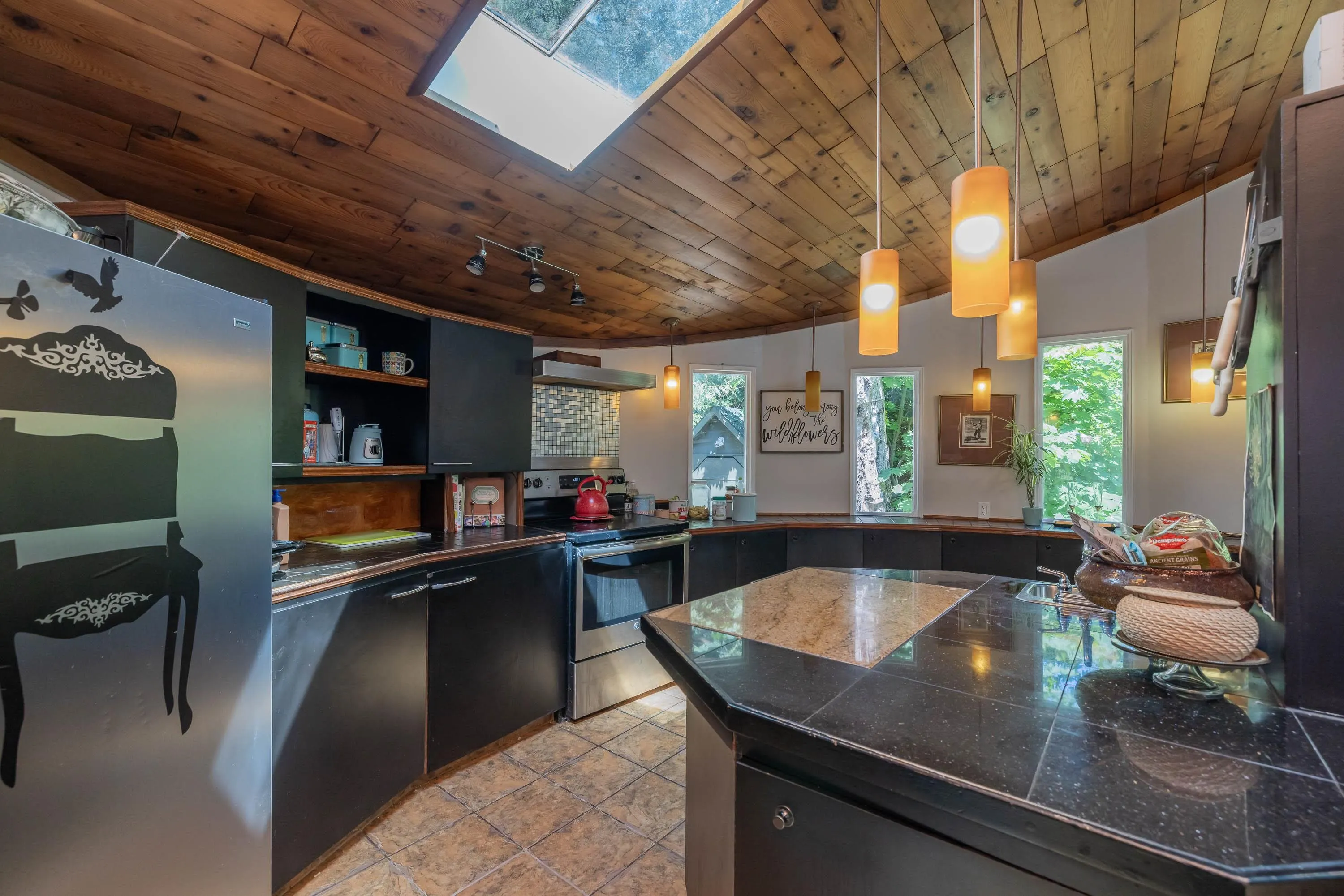 23942 Fern Crescent