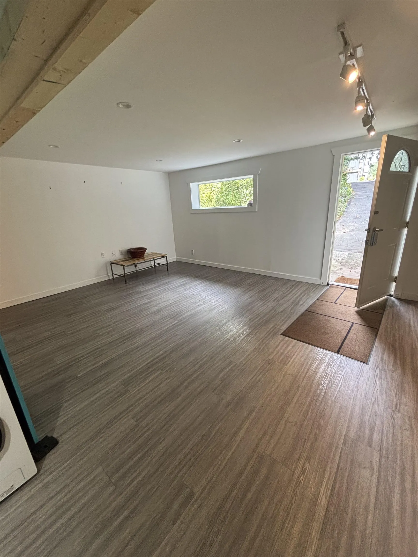 23942 Fern Crescent