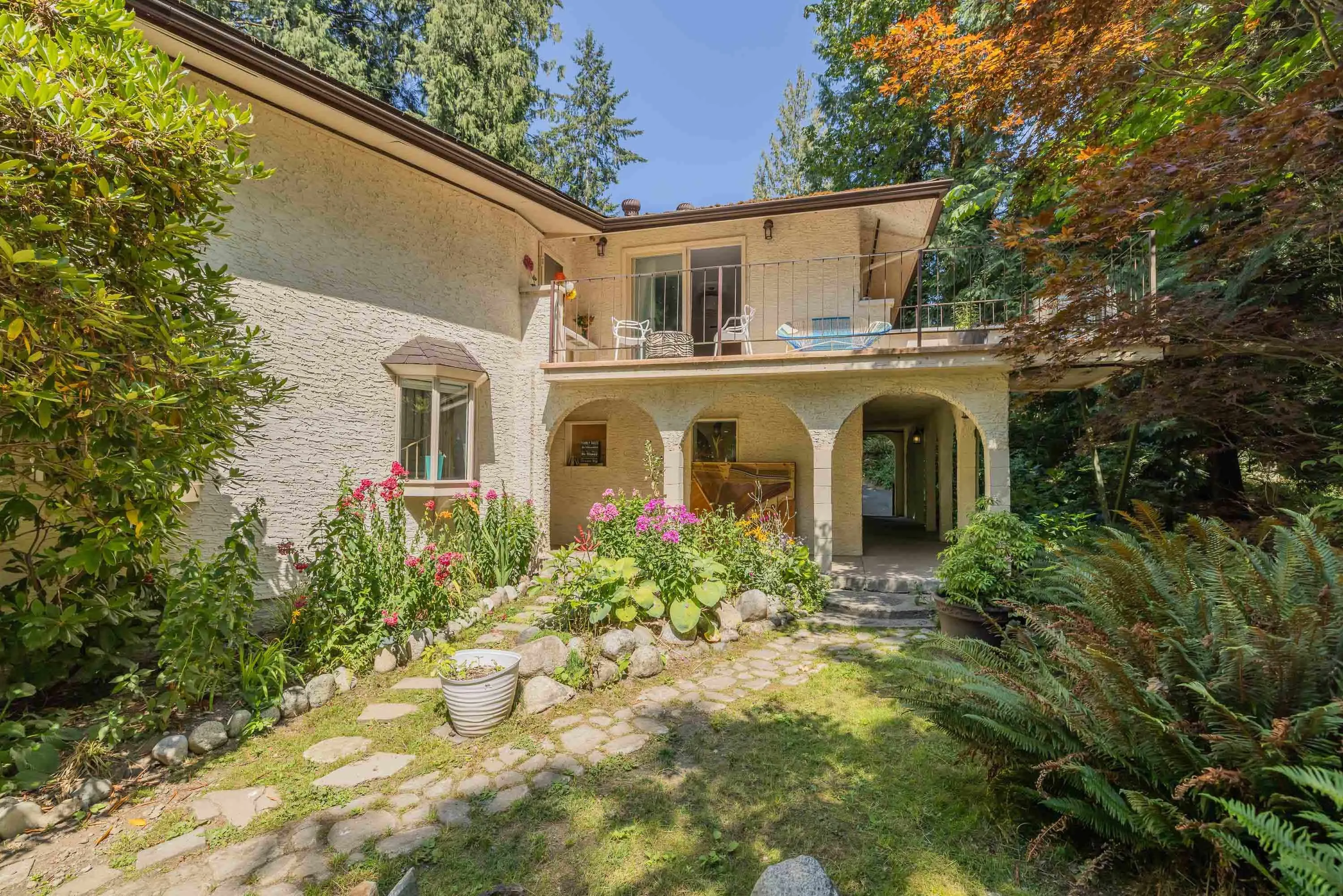 23942 Fern Crescent