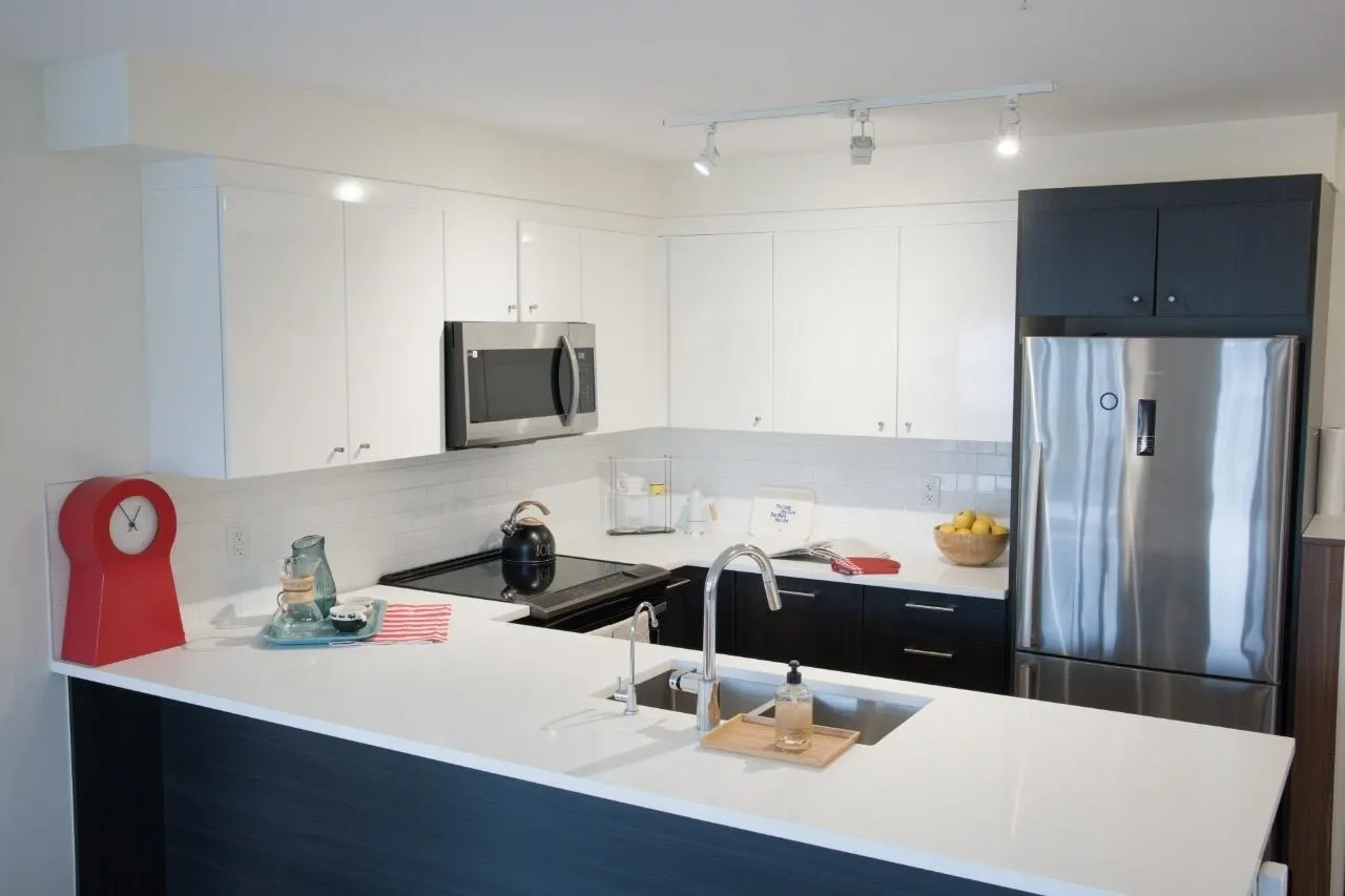 2525 Clarke Street #517