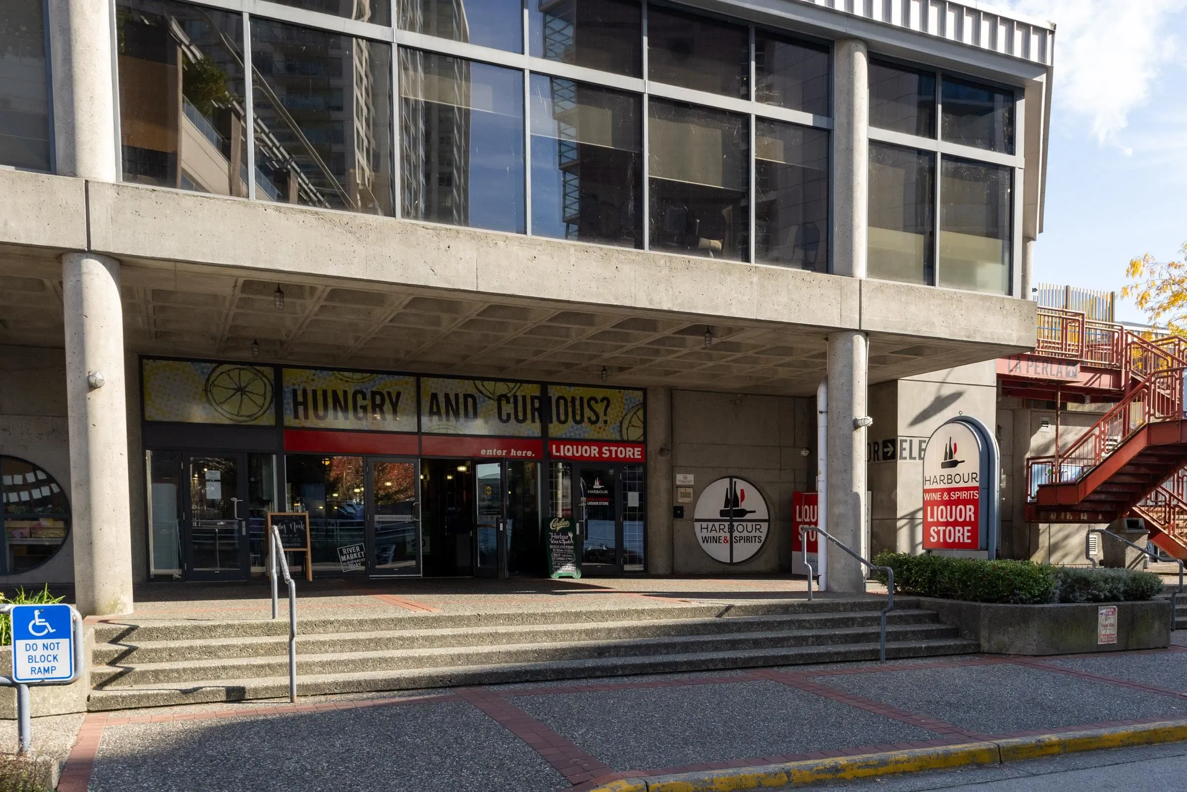 908 Quayside Drive #1607