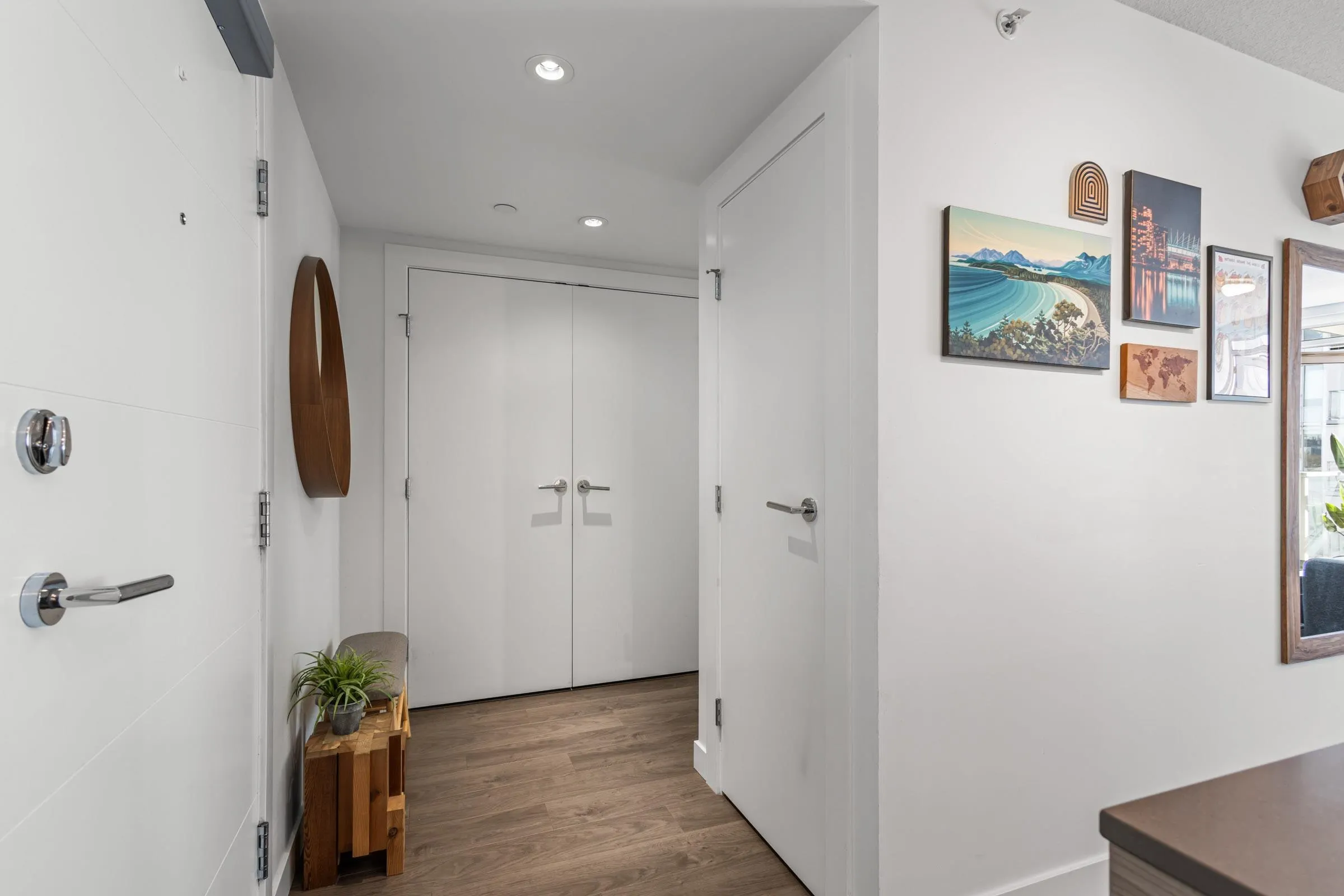 908 Quayside Drive #1607