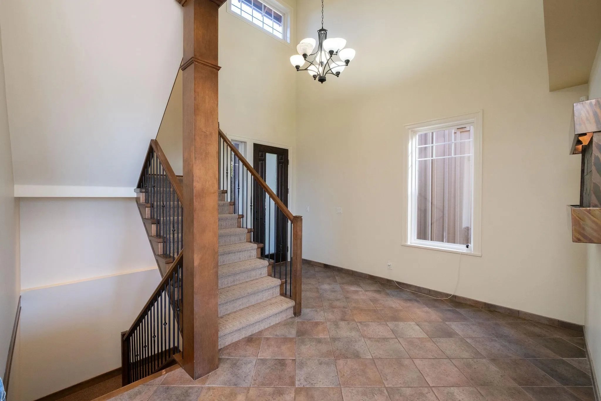 3233 Chartwell Lane
