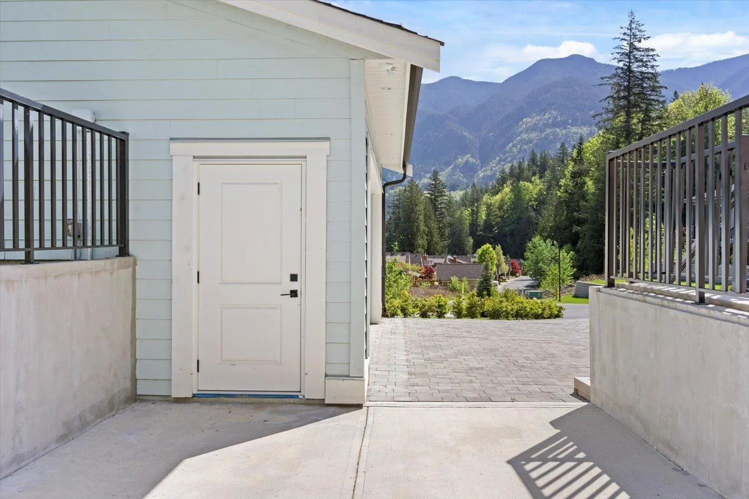 43360 Blue Grouse Lane