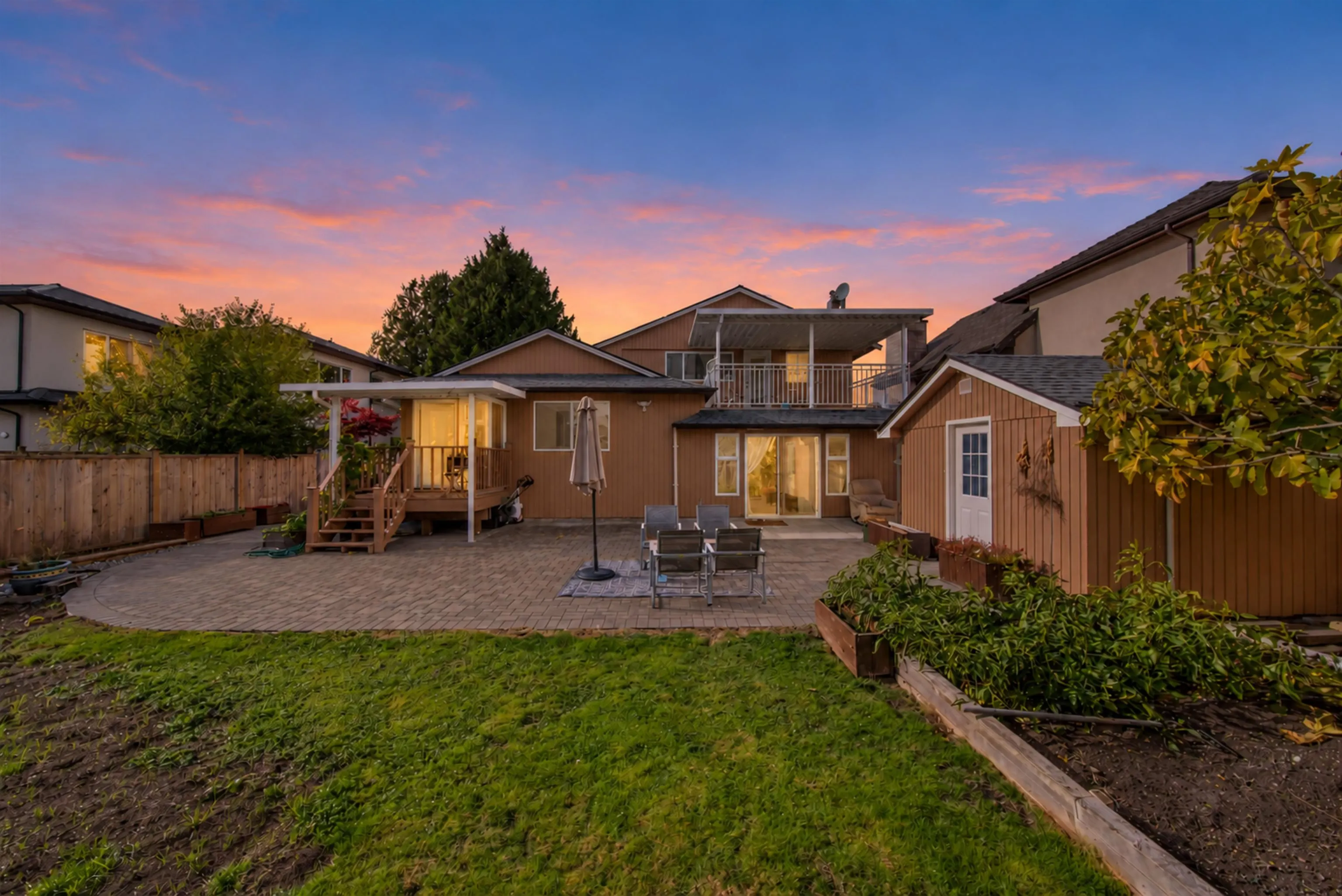 7700 Dampier Drive