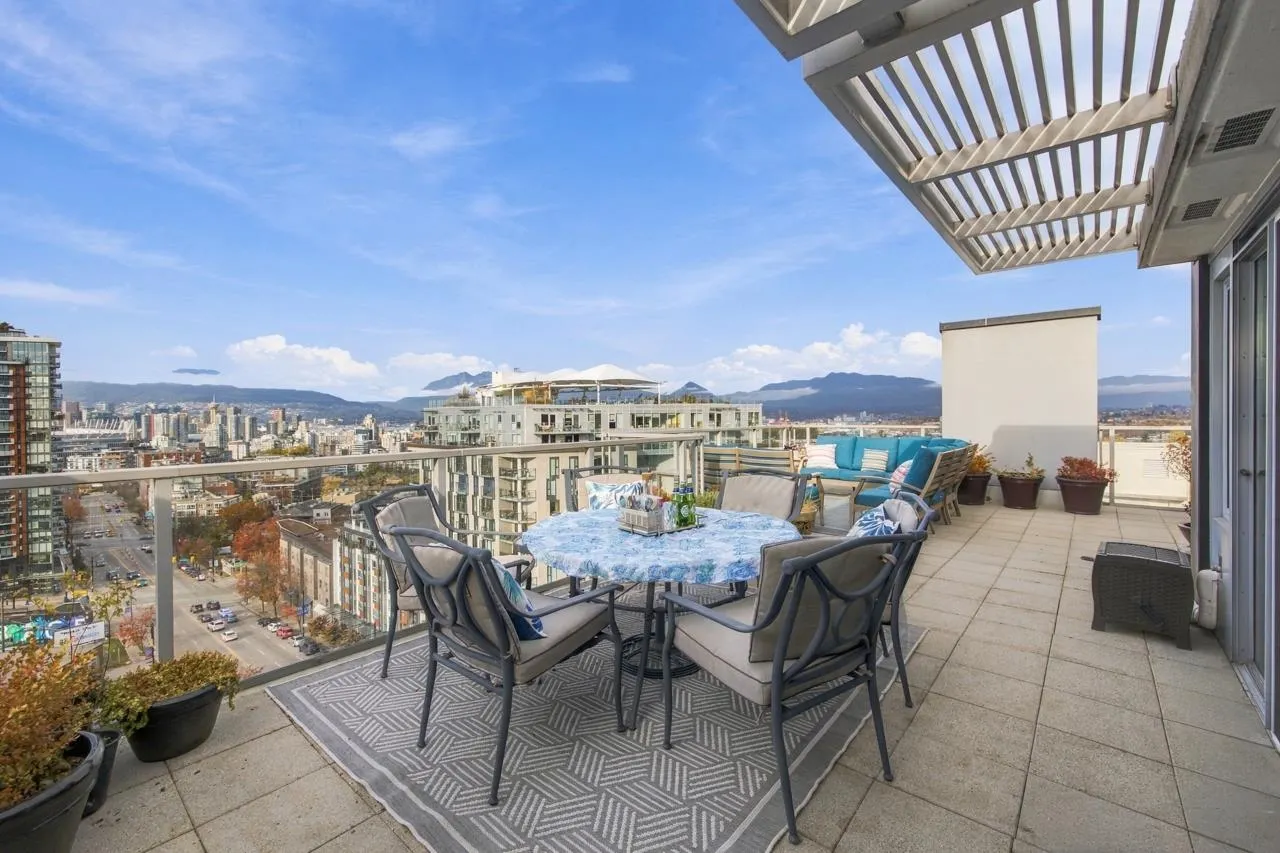 2770 Sophia Street #1204