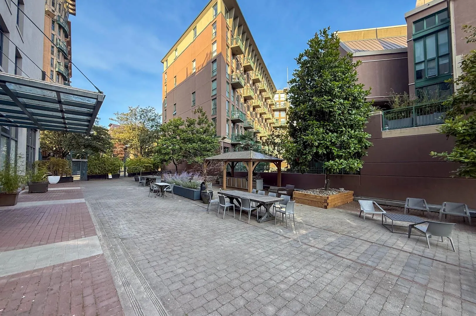 55 E Cordova Street #221