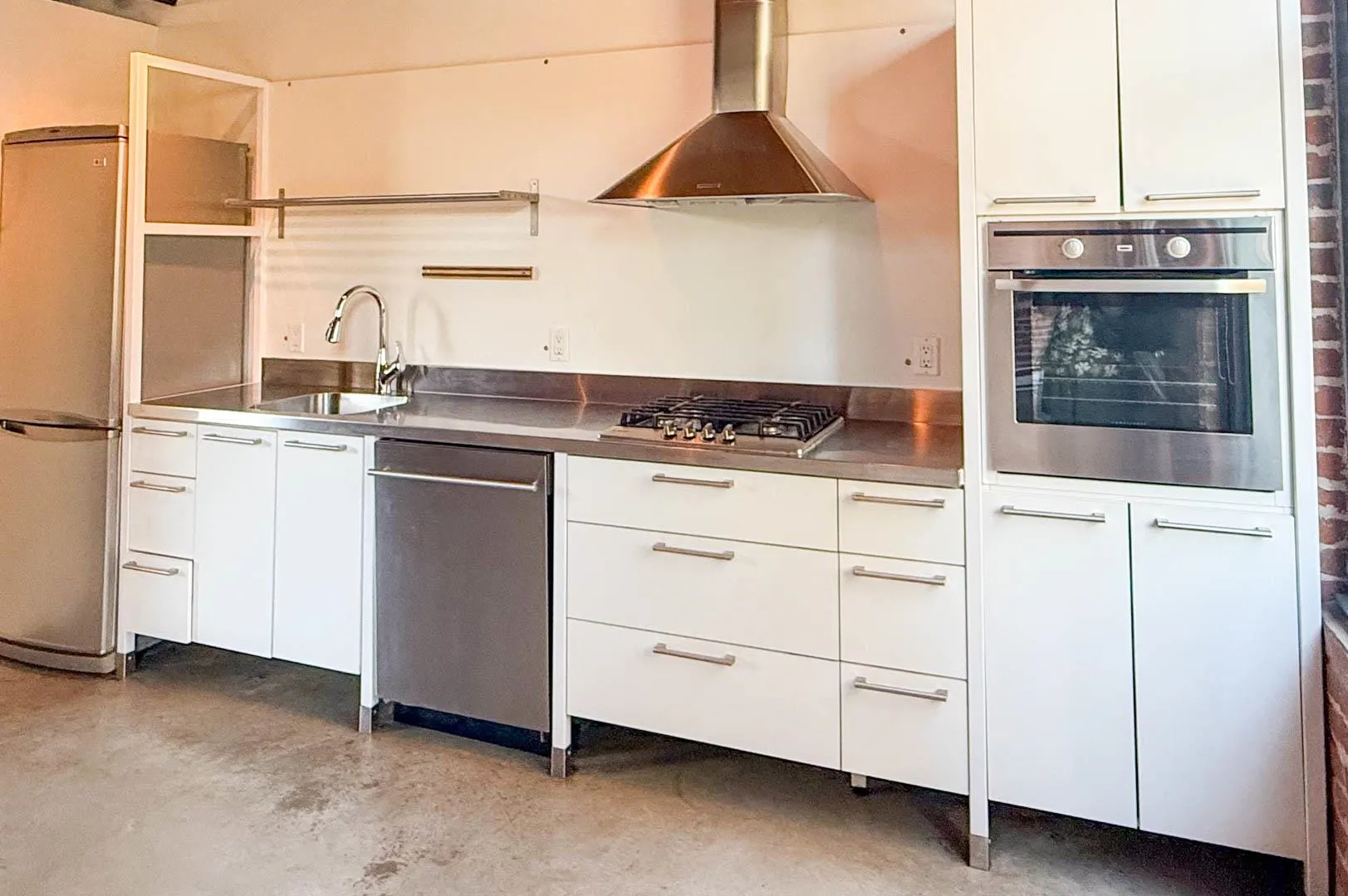 55 E Cordova Street #221