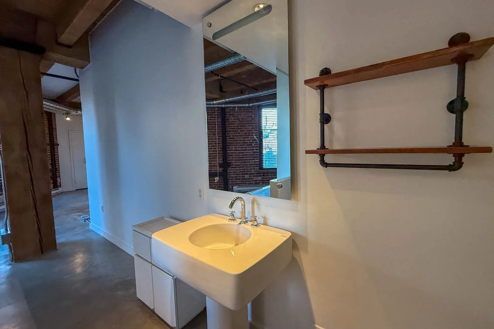 55 E Cordova Street #221